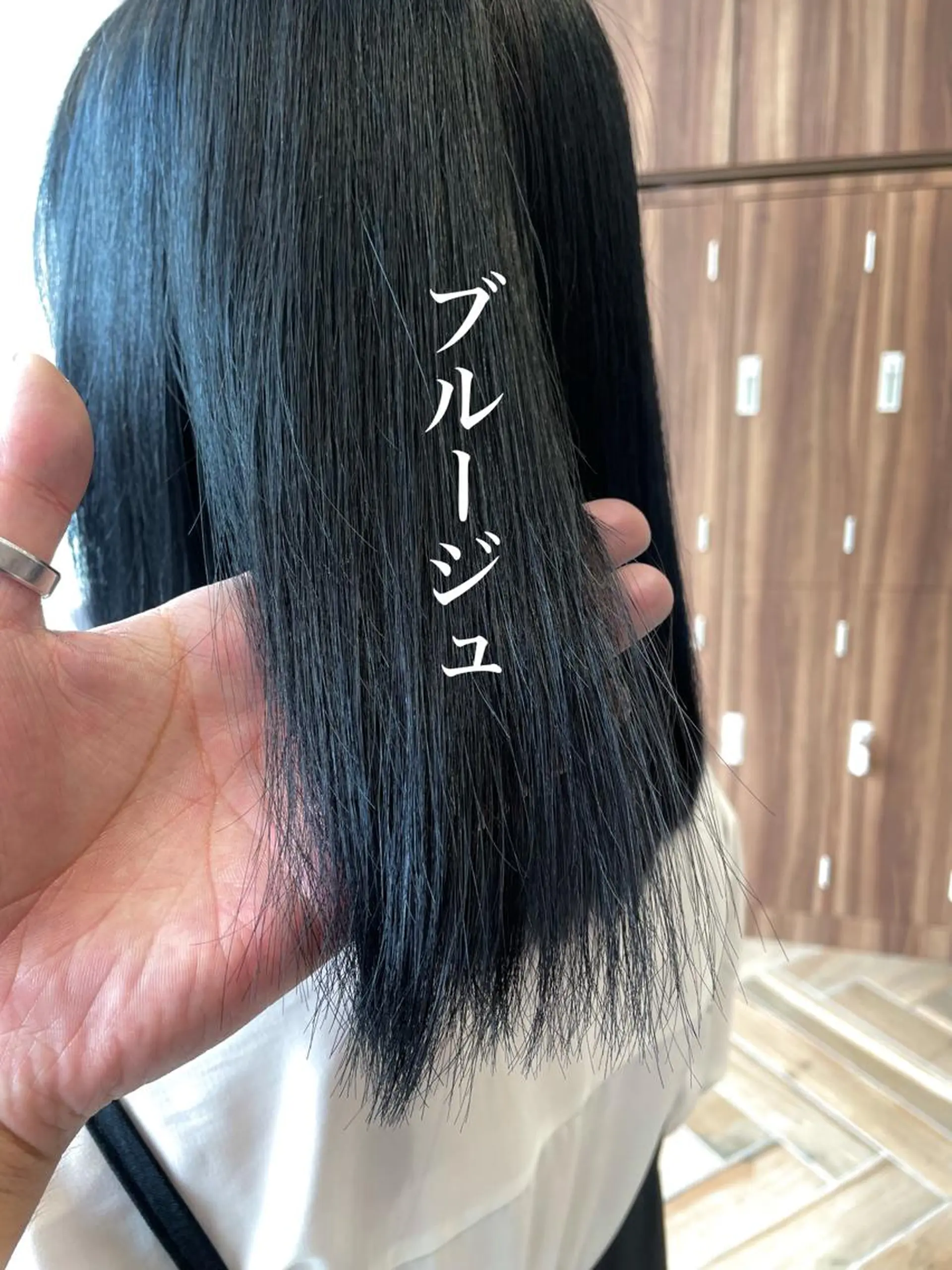 ミディアム カラー ナカタケ ユウのヘアスタイル