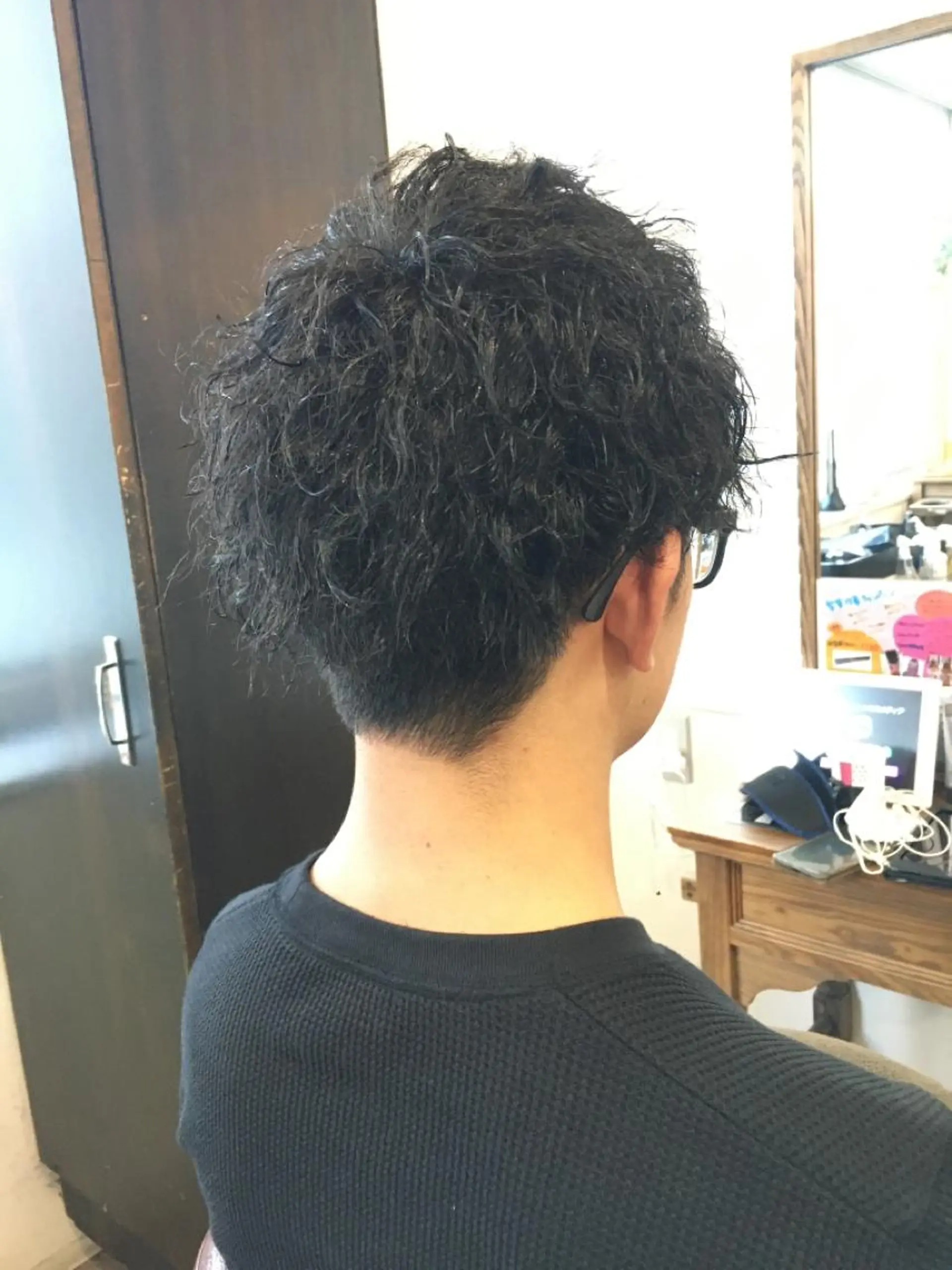 ショート パーマ ヘアアレンジ メンズ 🧶ブリーチカラー TERU🧶のヘアスタイル