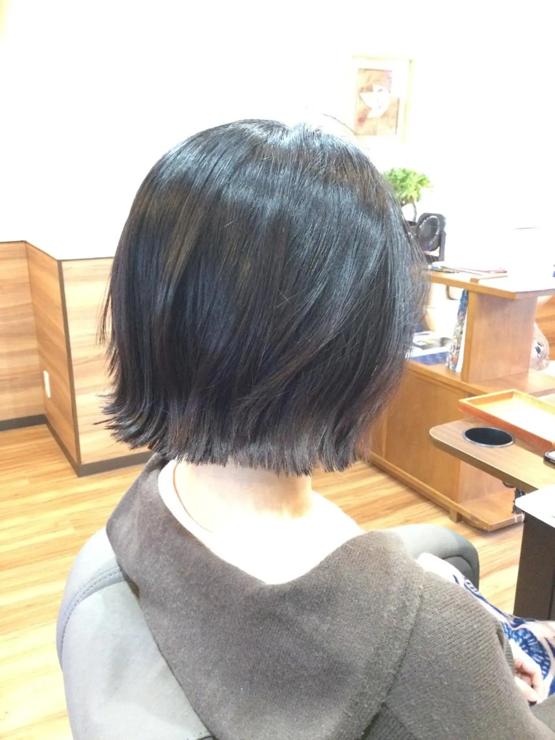 ミディアム 切りっぱなしボブ ボブ Annon プライベートサロンのヘアスタイル