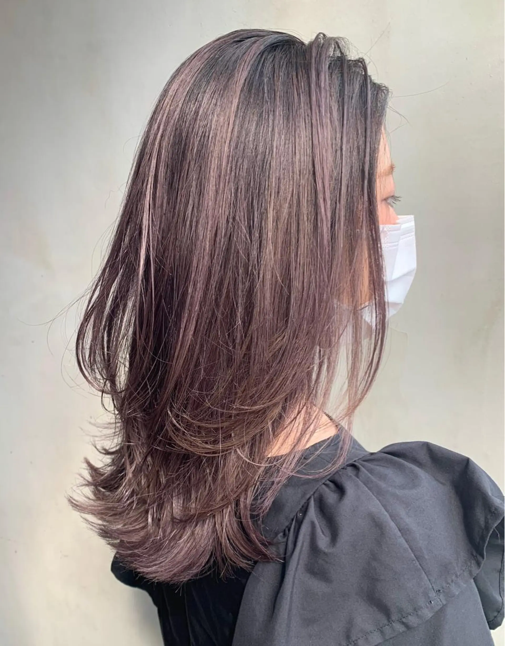 セミロング yui .のヘアスタイル