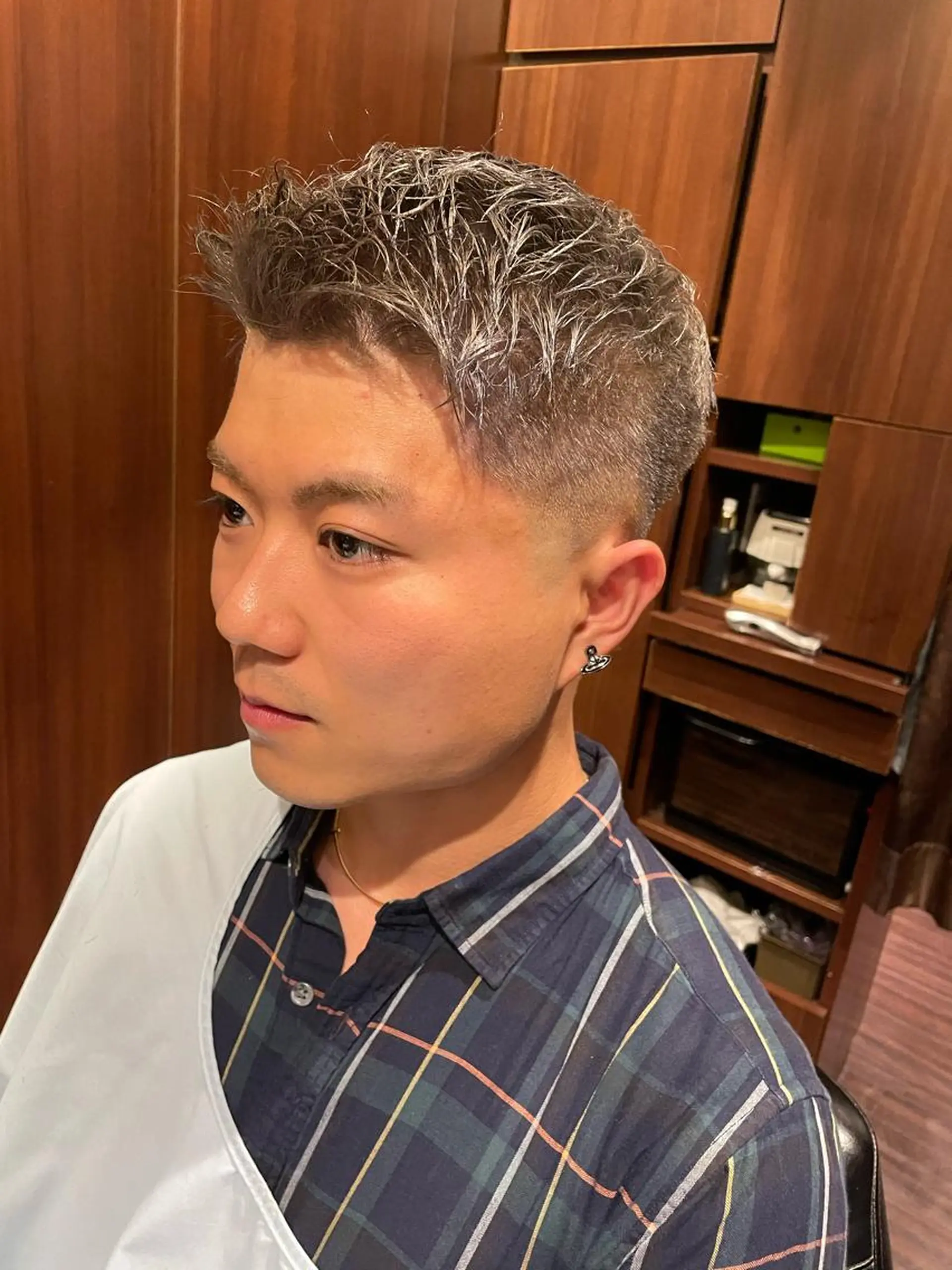 ショート カラー bro Tokyo有楽町店所属・⚜️三代 洸⚜️のヘアスタイル