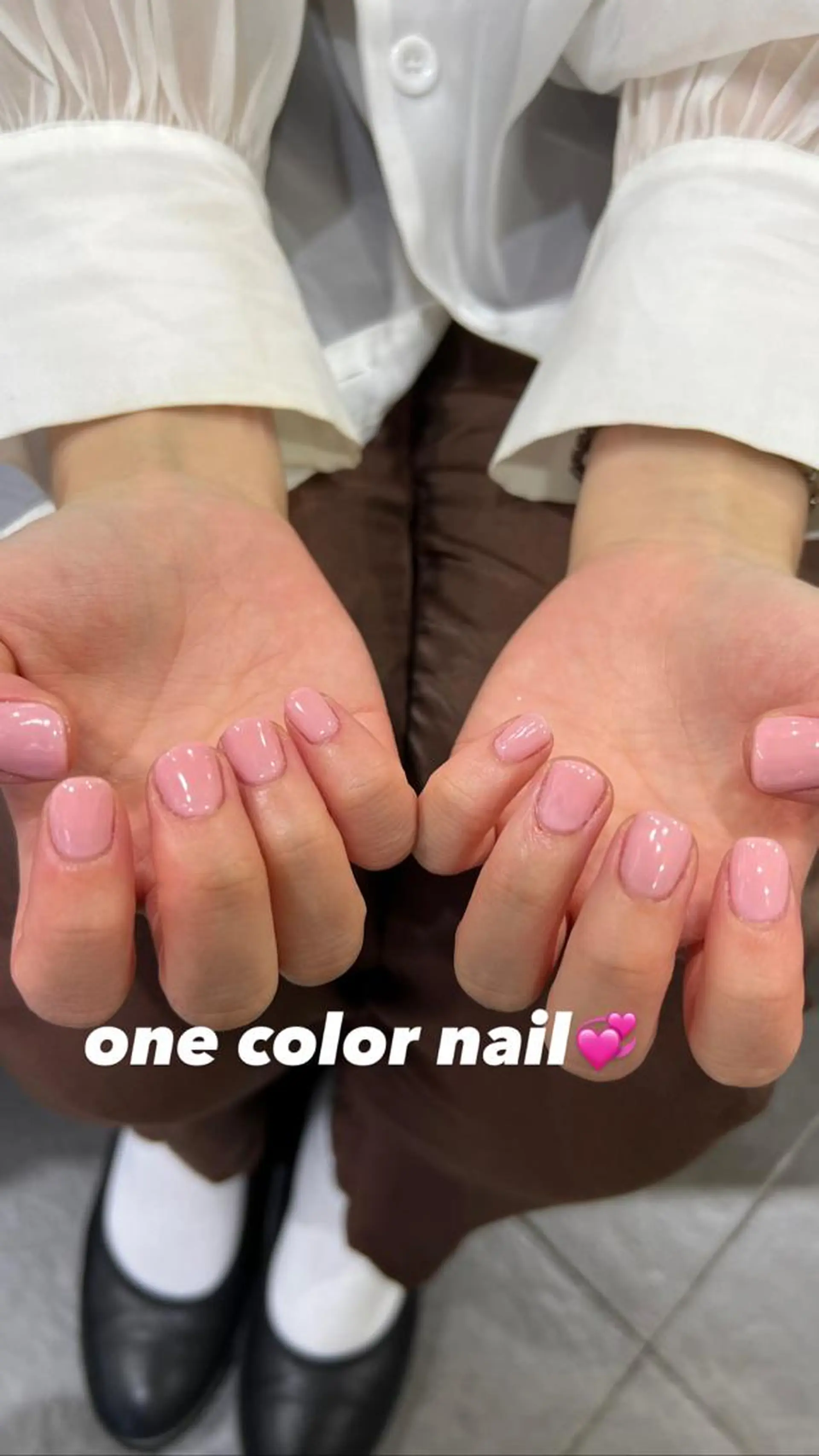 ネイル ジェルネイル ニュアンスネイル ワンカラーネイル パラジェル 暖色ｶﾗｰ/ﾚｲﾔｰ ｶｯﾄ/Yunaのヘアスタイル