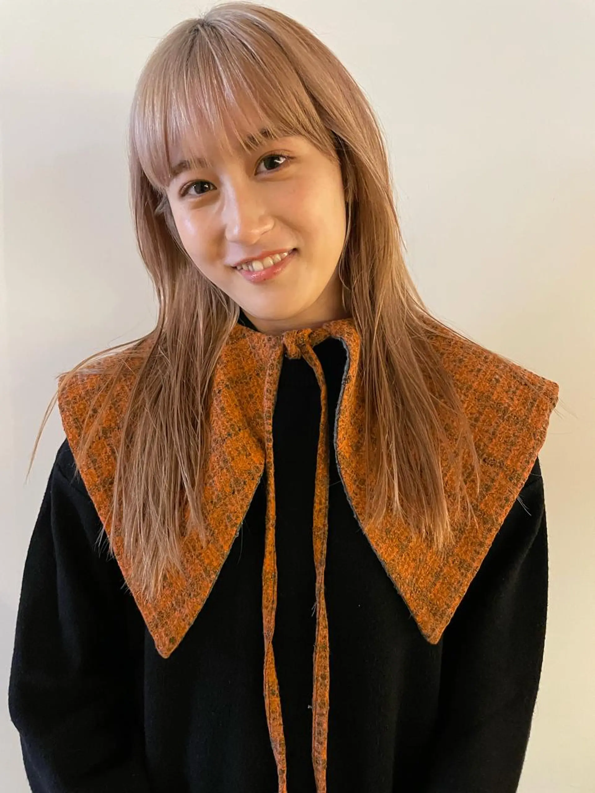 セミロング カラー ブロンド ヘアカラー hono/ボブ/ ハイトーン/ベージュのヘアスタイル