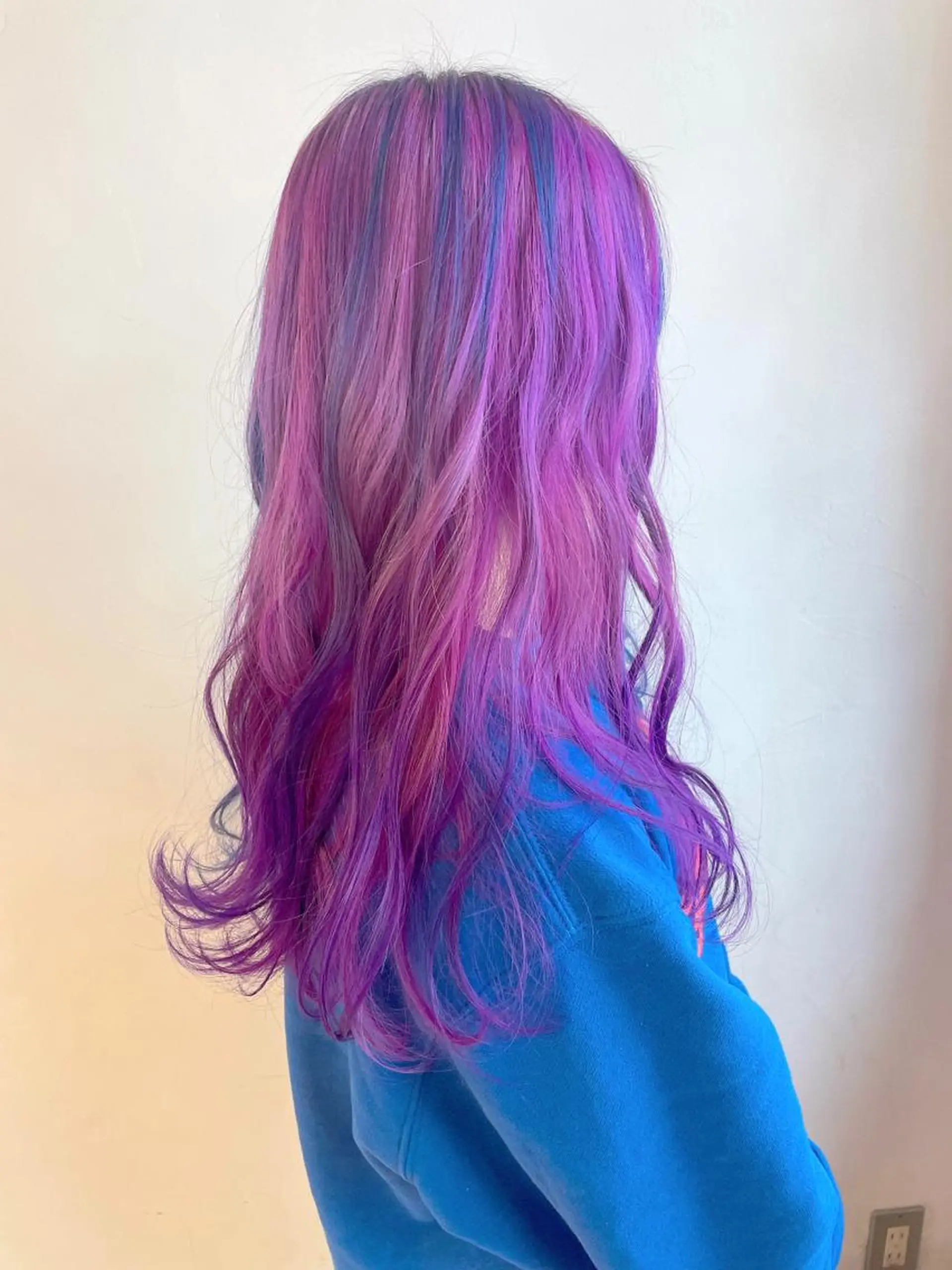 ロング カラー バレイヤージュ ブリーチ ブルーカラー ケアブリーチ ダブルカラー ヘアカラー トリートメント デザインカラー 髪質改善Lilithのその他イメージ