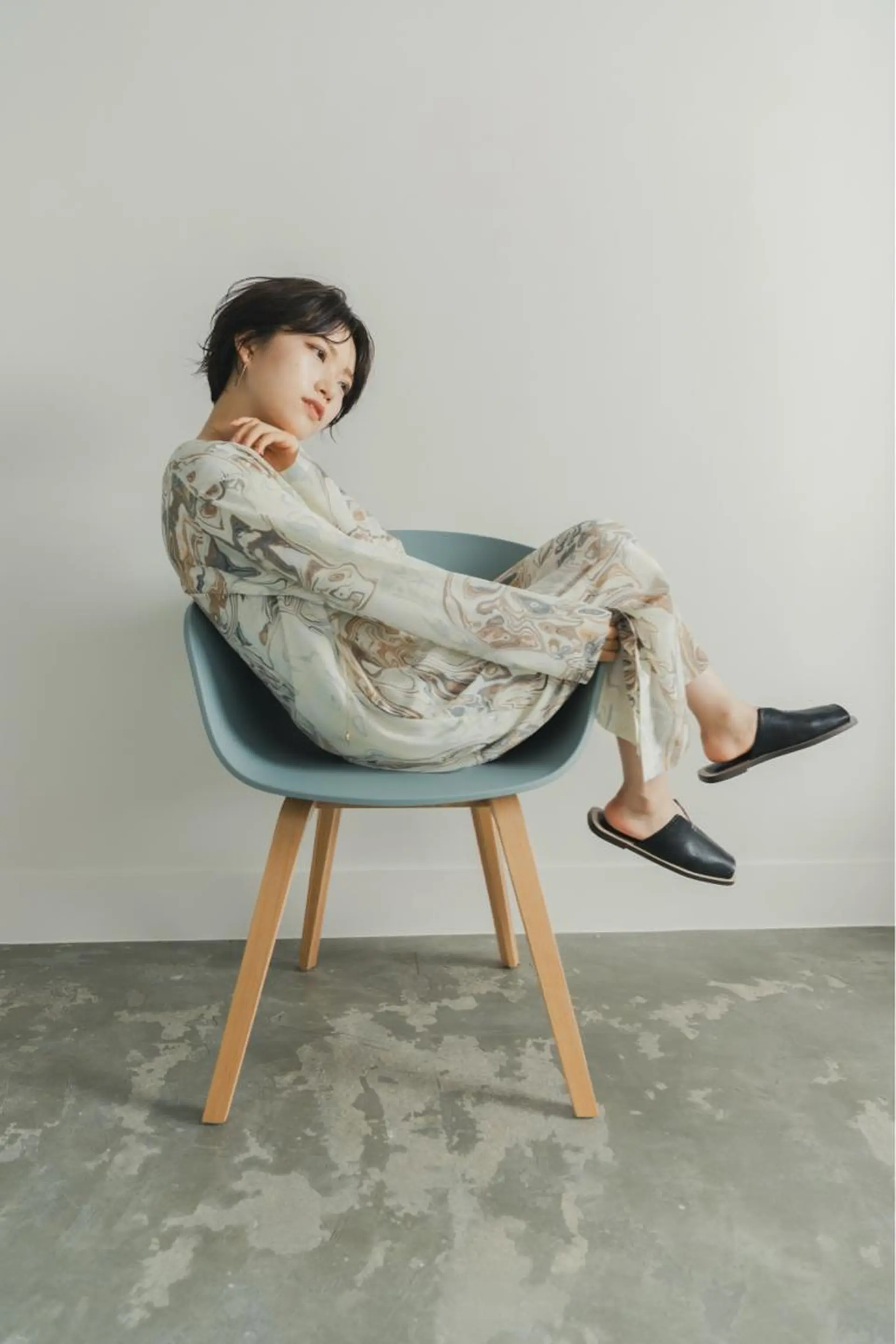 ショート カラー ツジガキ ユウスケのヘアスタイル