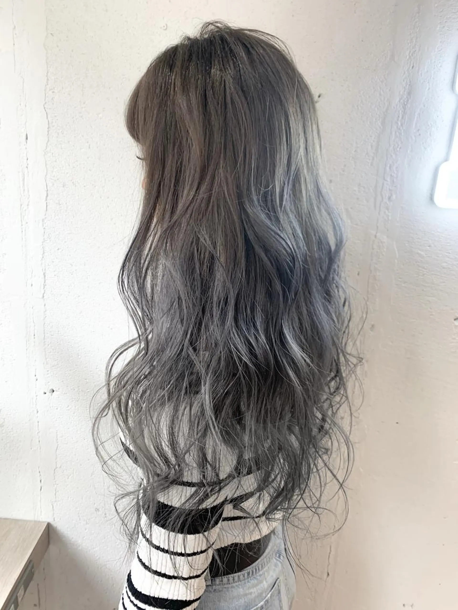 ロング ヘアカラー ショート✨ボブ✨代表 新田見美仁のヘアスタイル