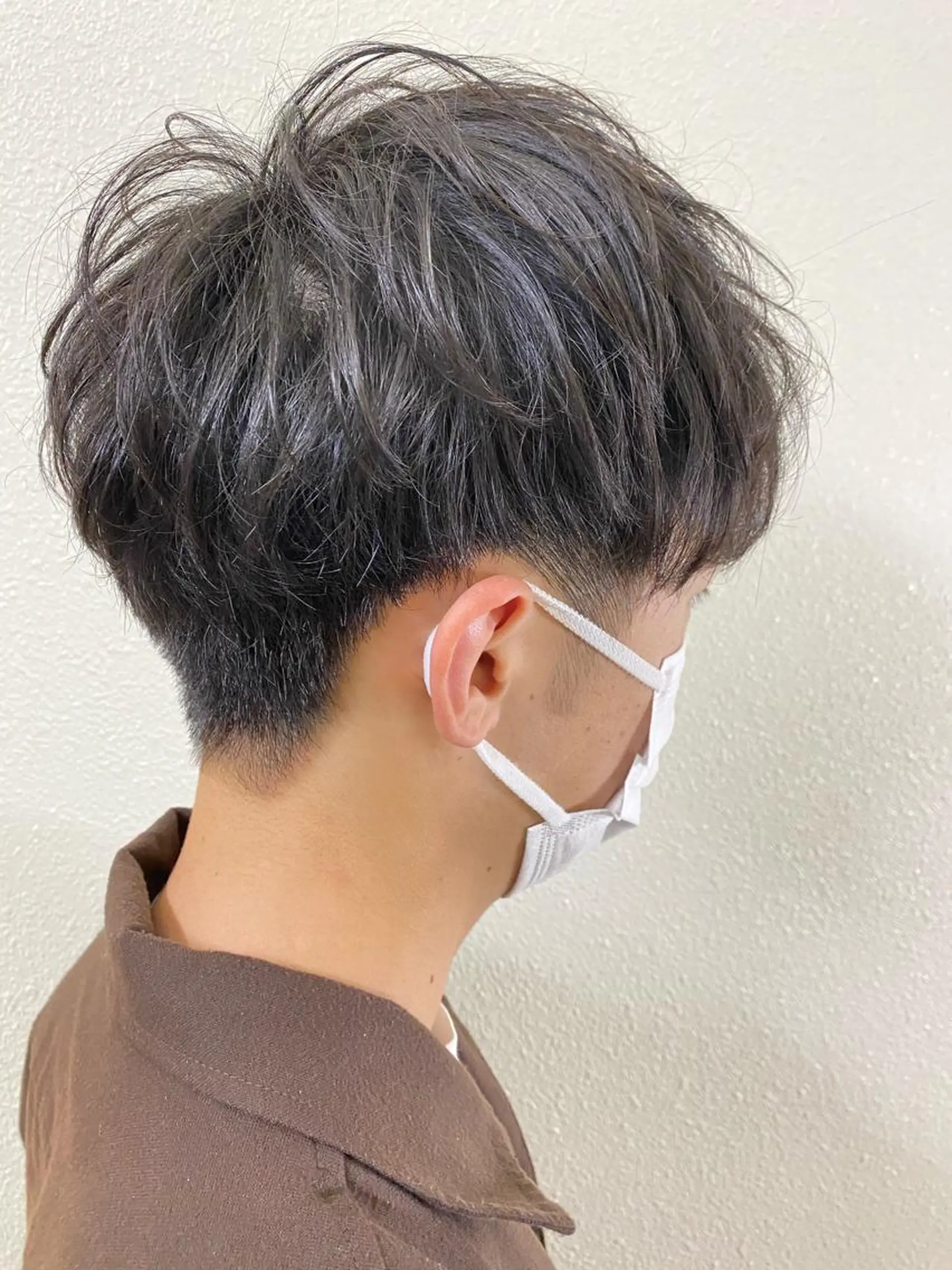 メンズ マッシュ 刈り上げ 丸田 幹太のヘアスタイル