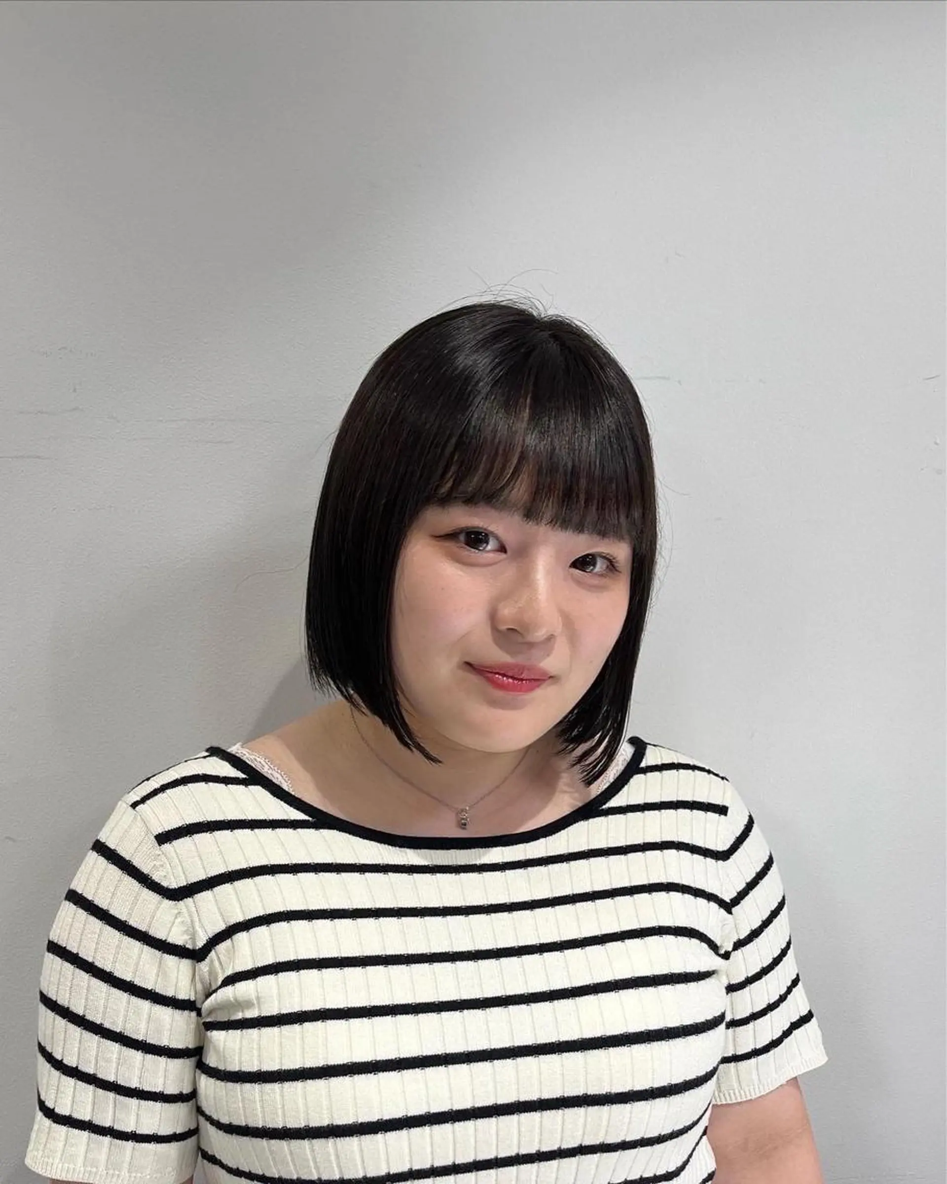 ショート カラー 【カラー支持率No. 1】リノ🪐のヘアスタイル