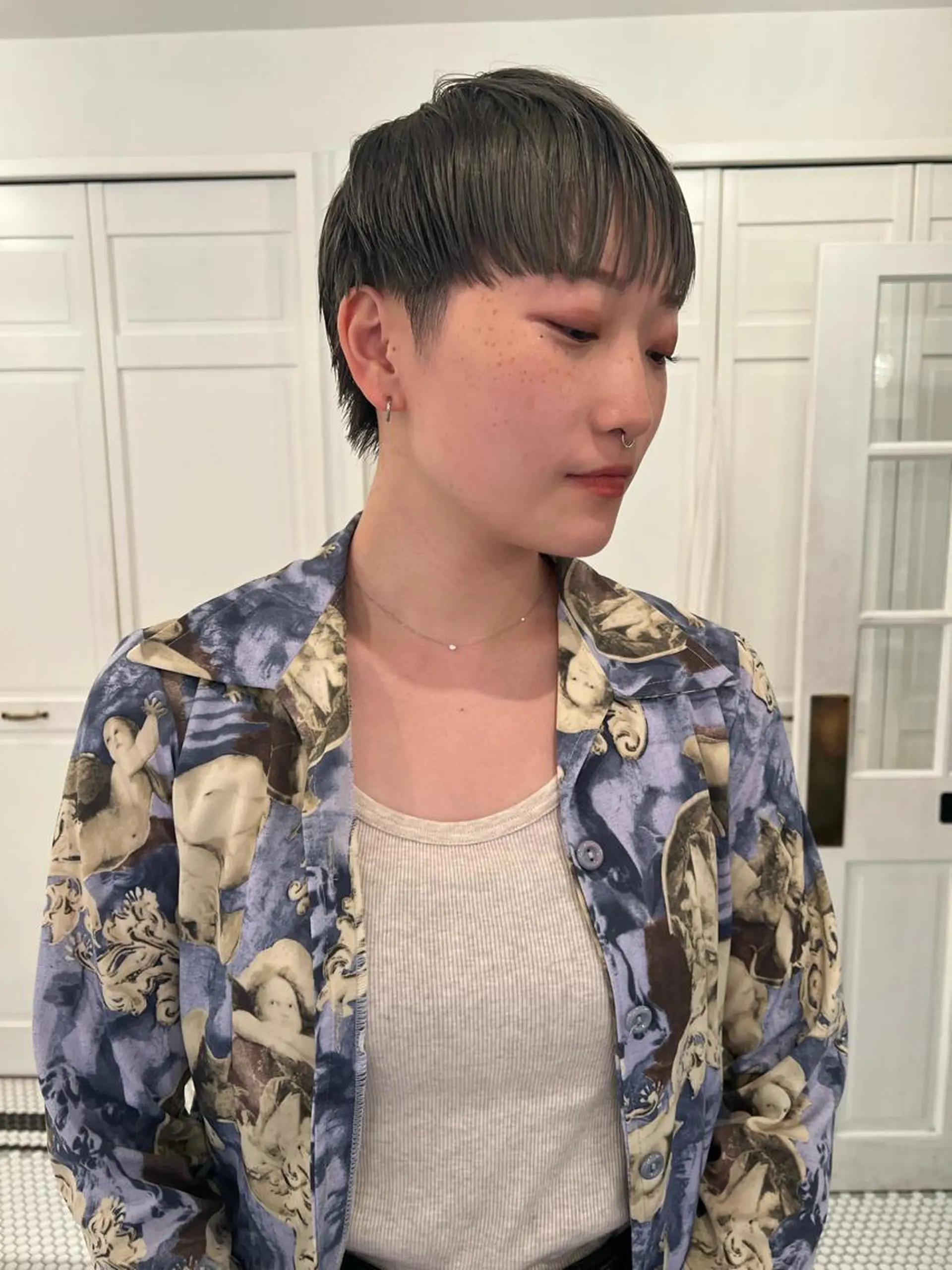 ショート ブリーチカラー🎀 韓国風/寺門美優のヘアスタイル