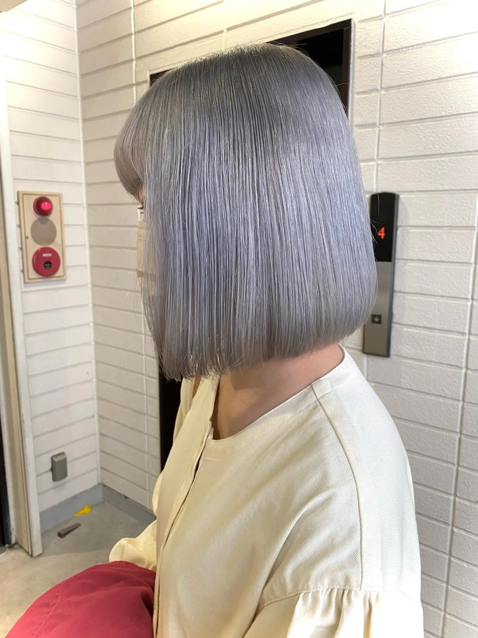 ショート カラー ボブ 遠藤沙也加 /レイヤーカットのヘアスタイル