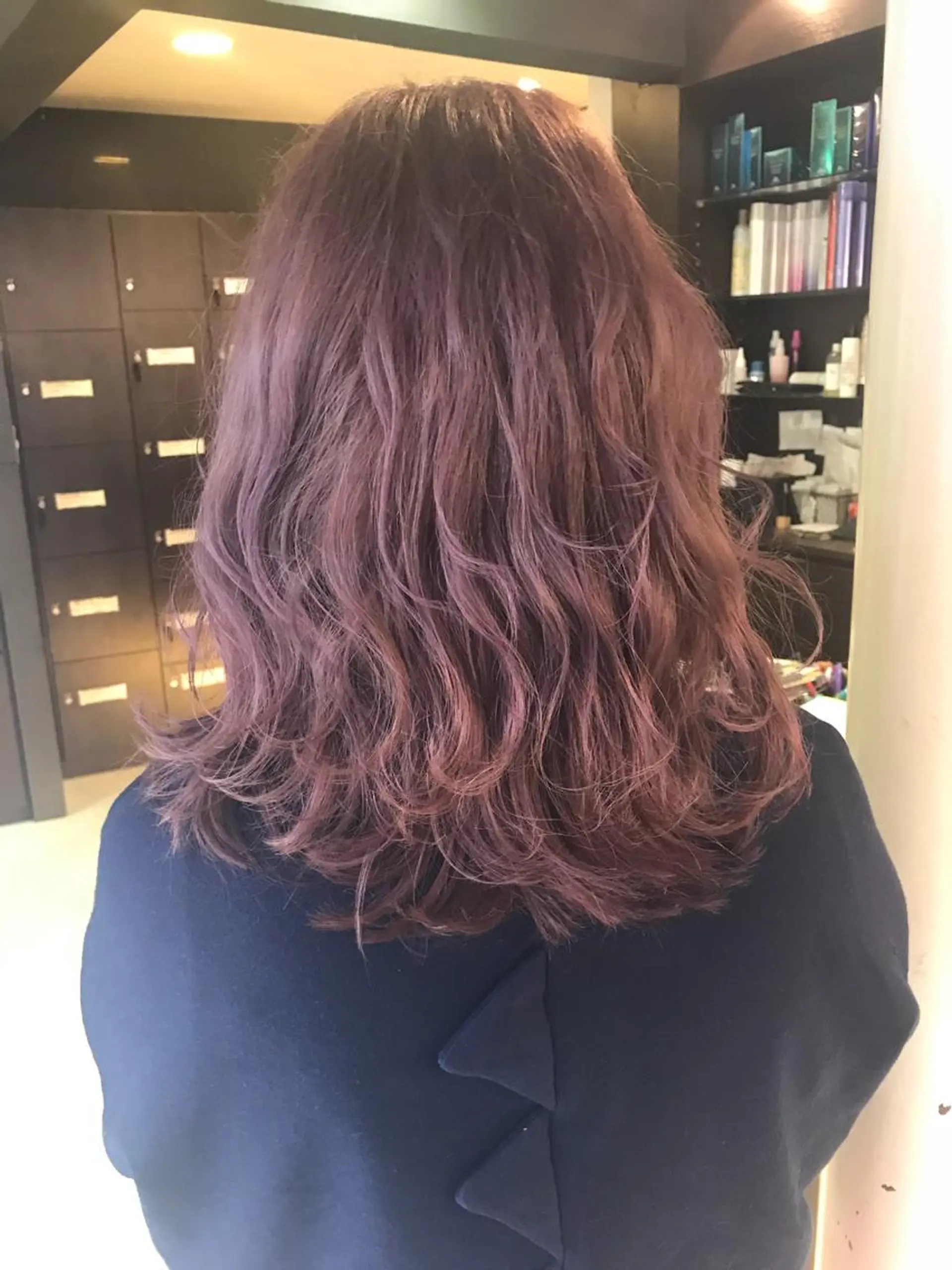 セミロング パープルカラー ReHyd BEAUTÉ salon&store 心斎橋店所属・❤️MASAKO❤️ 🌸🩷エクステ🩷のヘアスタイル