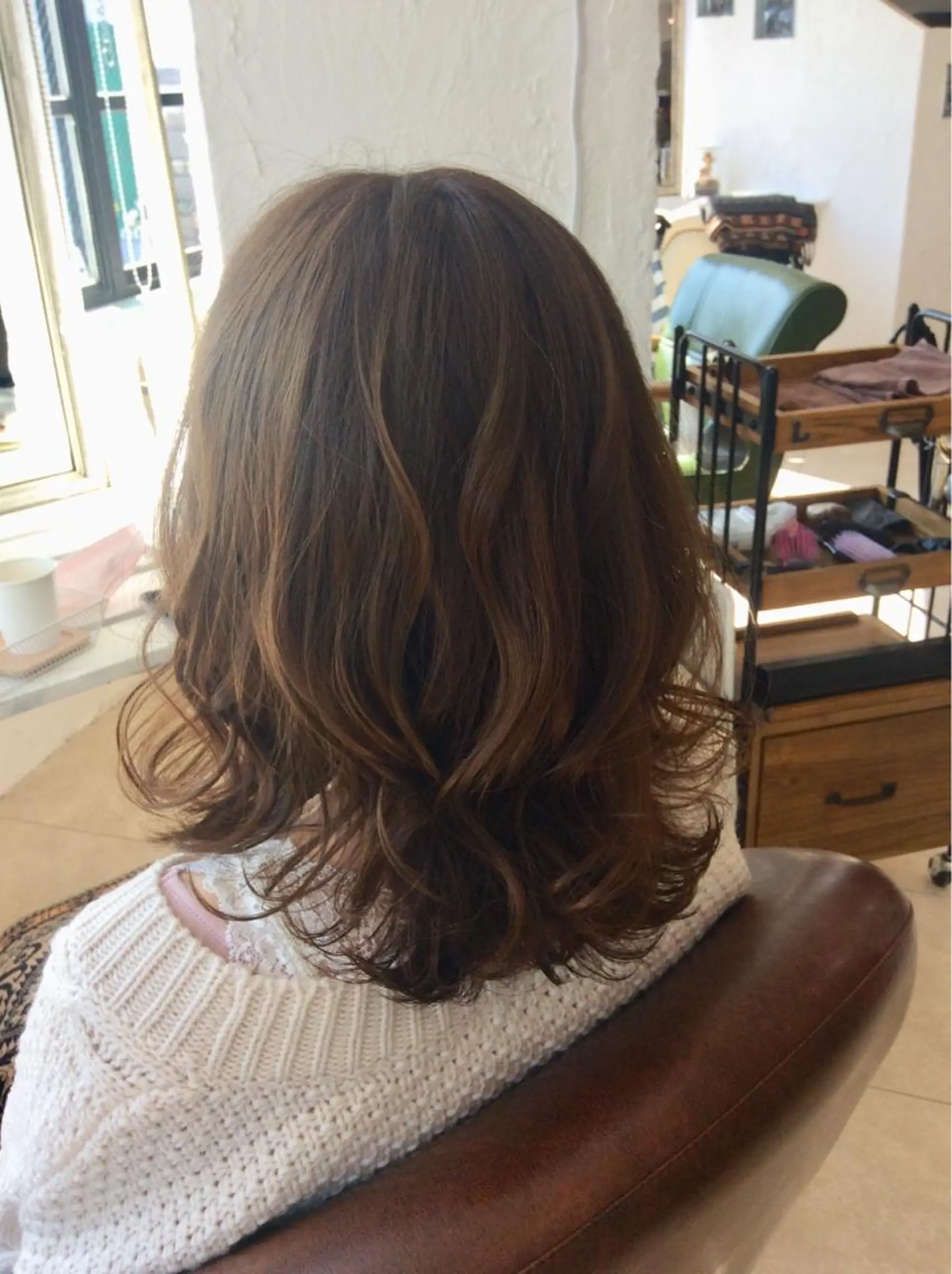 セミロング カラー アディクシーカラー 透明感カラー 外ハネヘア 🌱工藤たいかい Lost  Cityのヘアスタイル