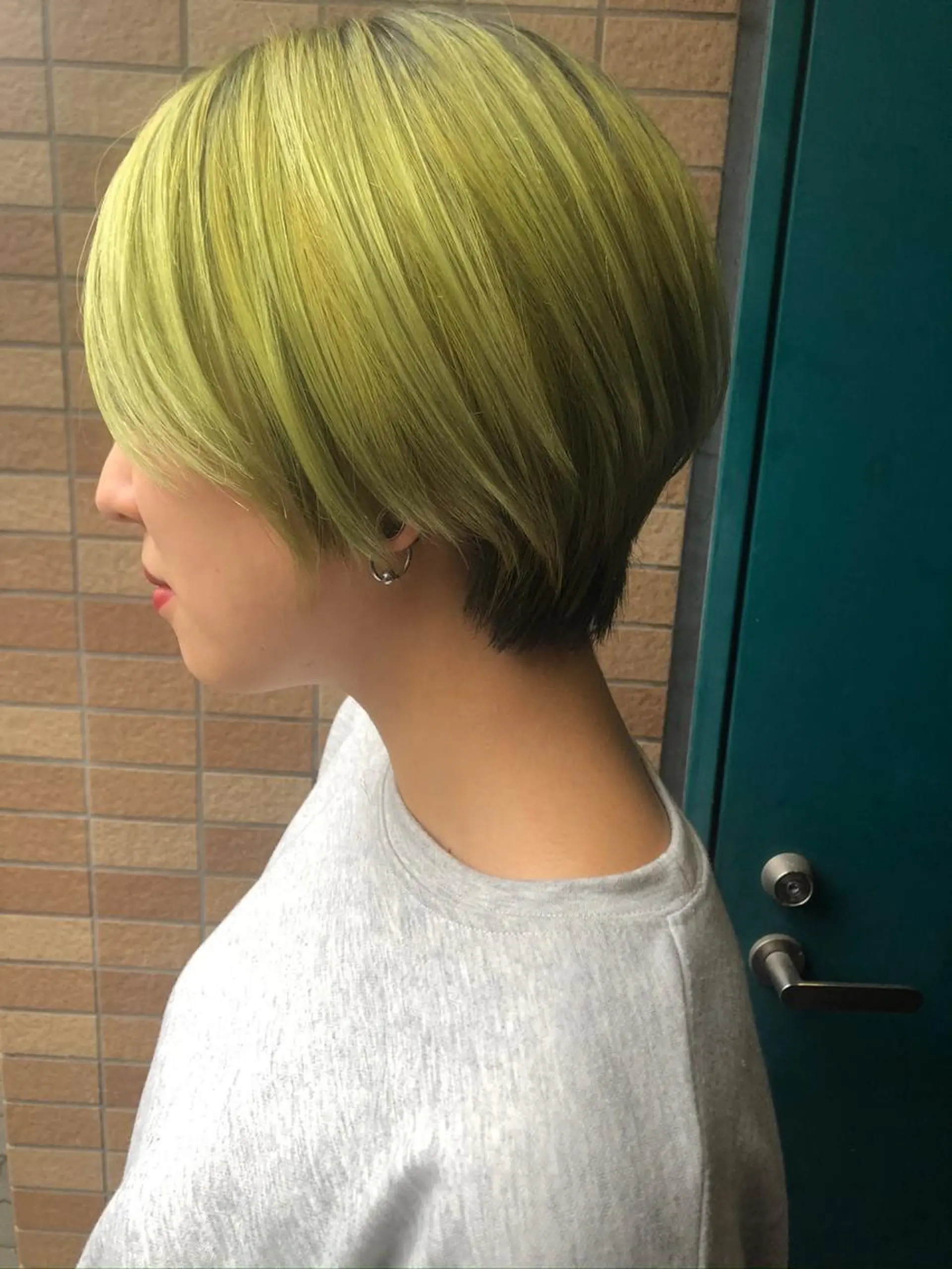 ショート アートディレクター ワダヒサノリのヘアスタイル