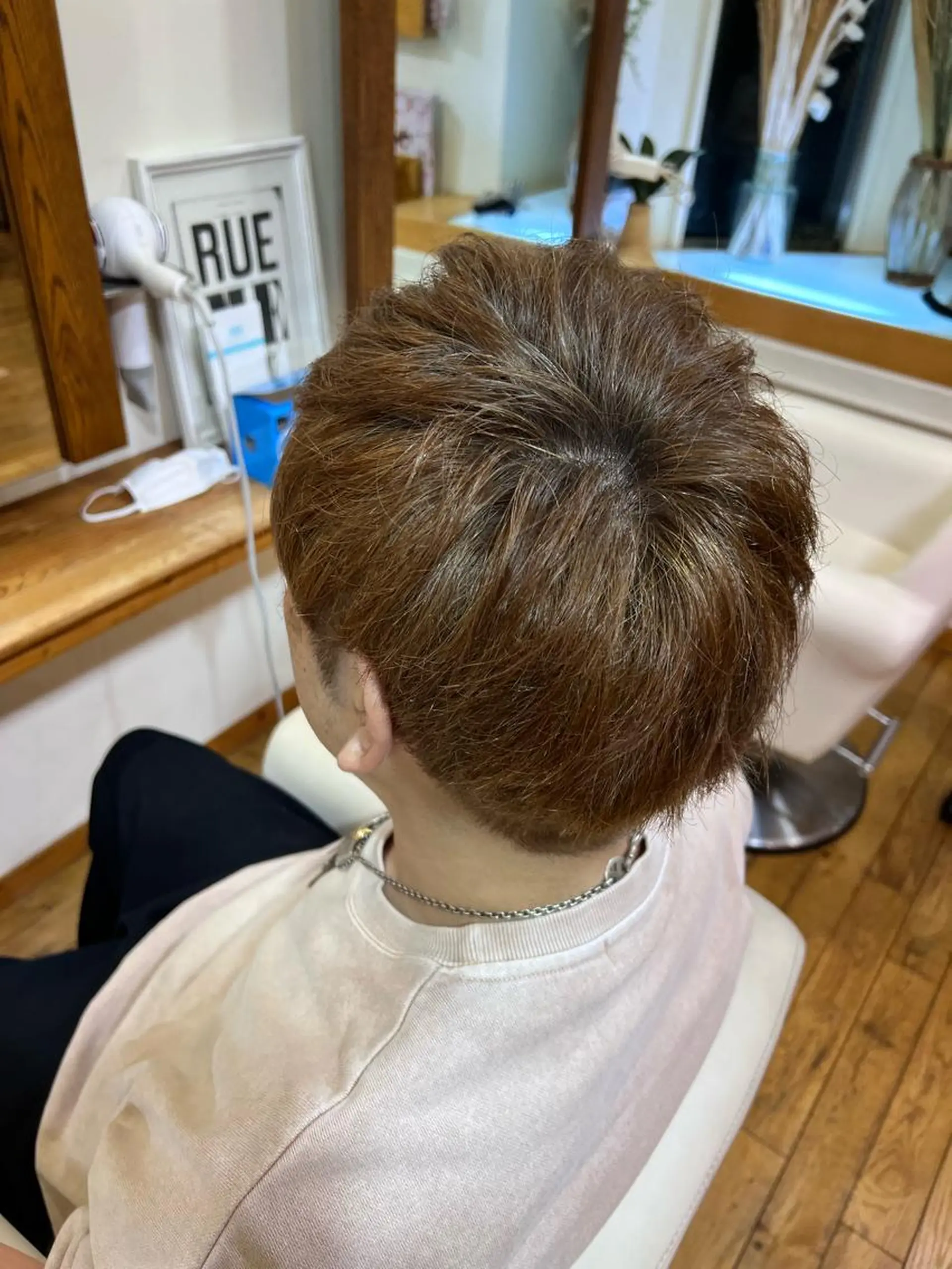 ショート カラー ブリーチ カット ヘアカラー GOURIKI jr 🌿‬MIKUのヘアスタイル