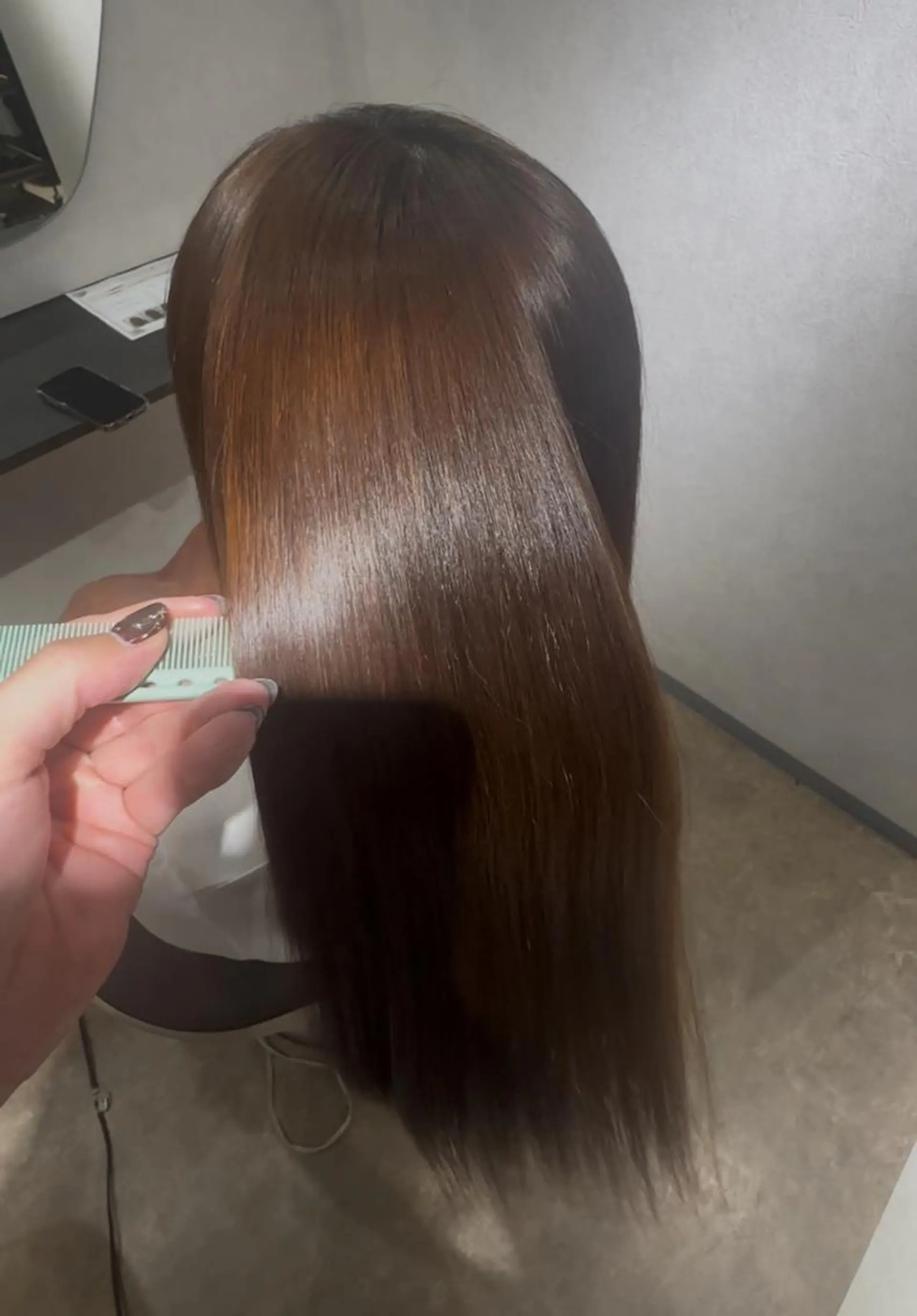 ロング 服部飛鳥 縮毛矯正 髪を綺麗にする人 栄のヘアスタイル