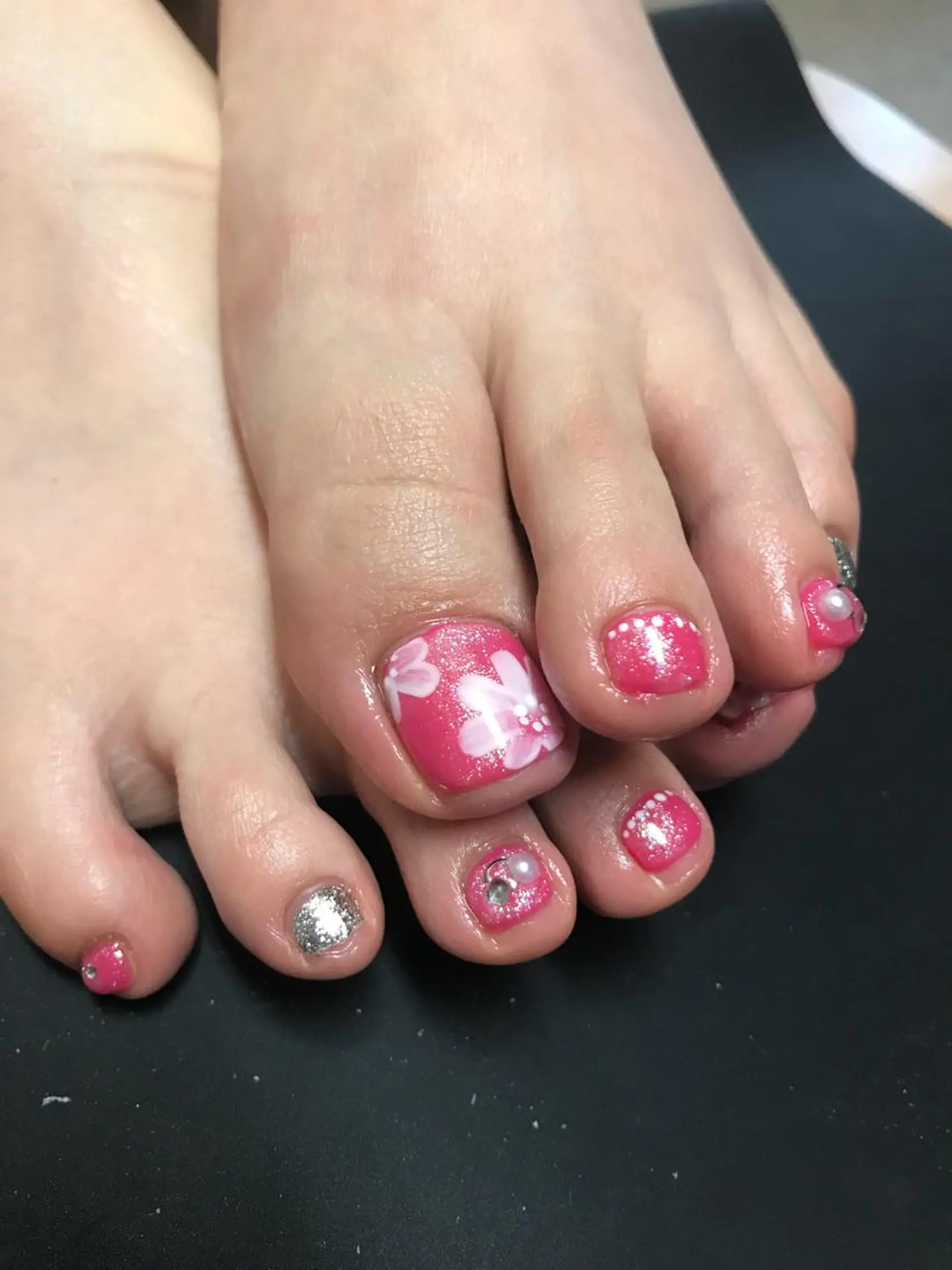 ネイル フットネイル みんなの店所属・仲谷 つかさのエステ・リラクイメージ