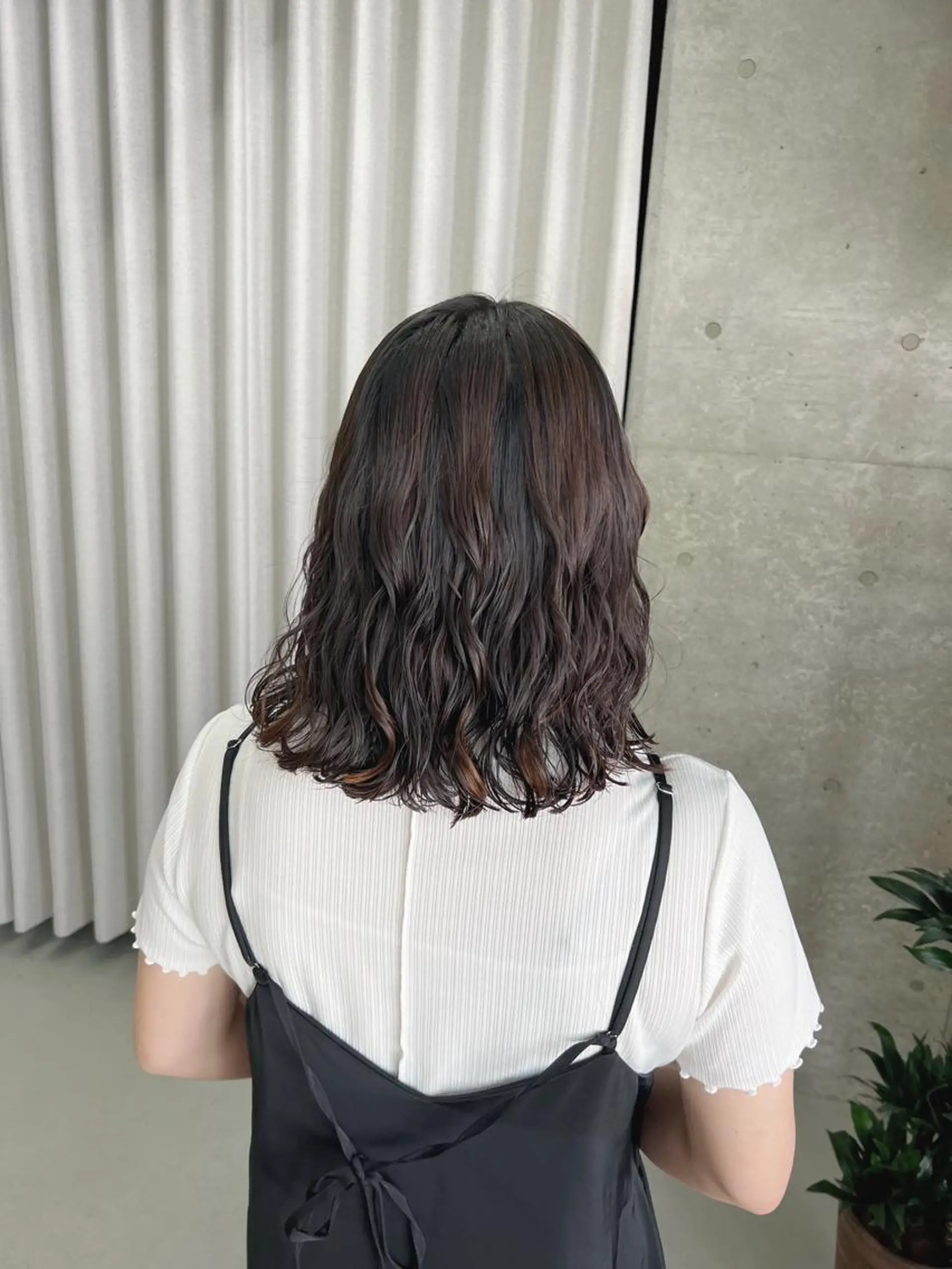 ミディアム パーマ ボブパーマコテ巻き風 パーマNo1深江秀平のヘアスタイル