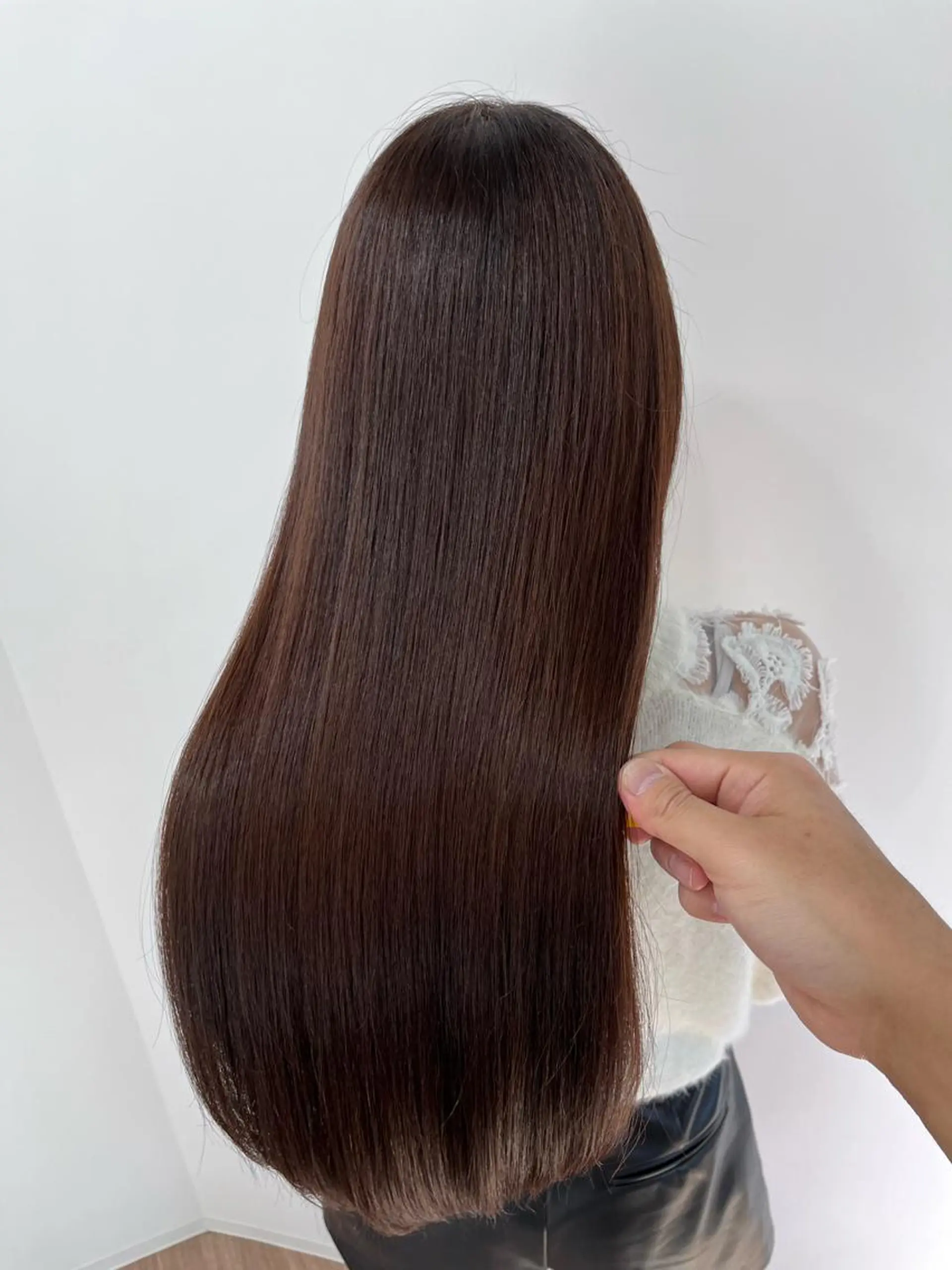 ロング カラー パーマ ヘアアレンジ メンズ キッズ ネイル マツエク・マツパ アイブロウ メンズインナーカラー メンズ韓国風 黒髪 ブルーカラー ブルーブラック カット ヘアカラー トリートメント 渋谷レイヤーカット❌ 縮毛矯正専門/武田涼のヘアスタイル