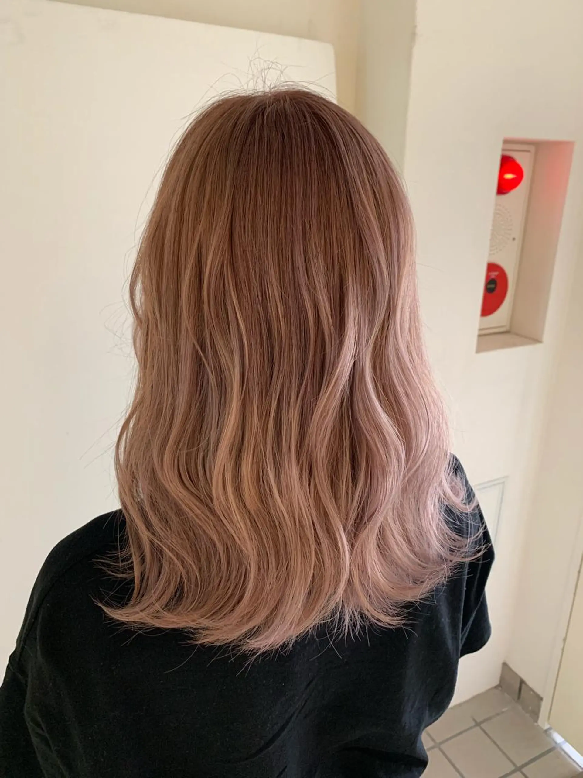 ミディアム カラー 渡辺 健太のヘアスタイル