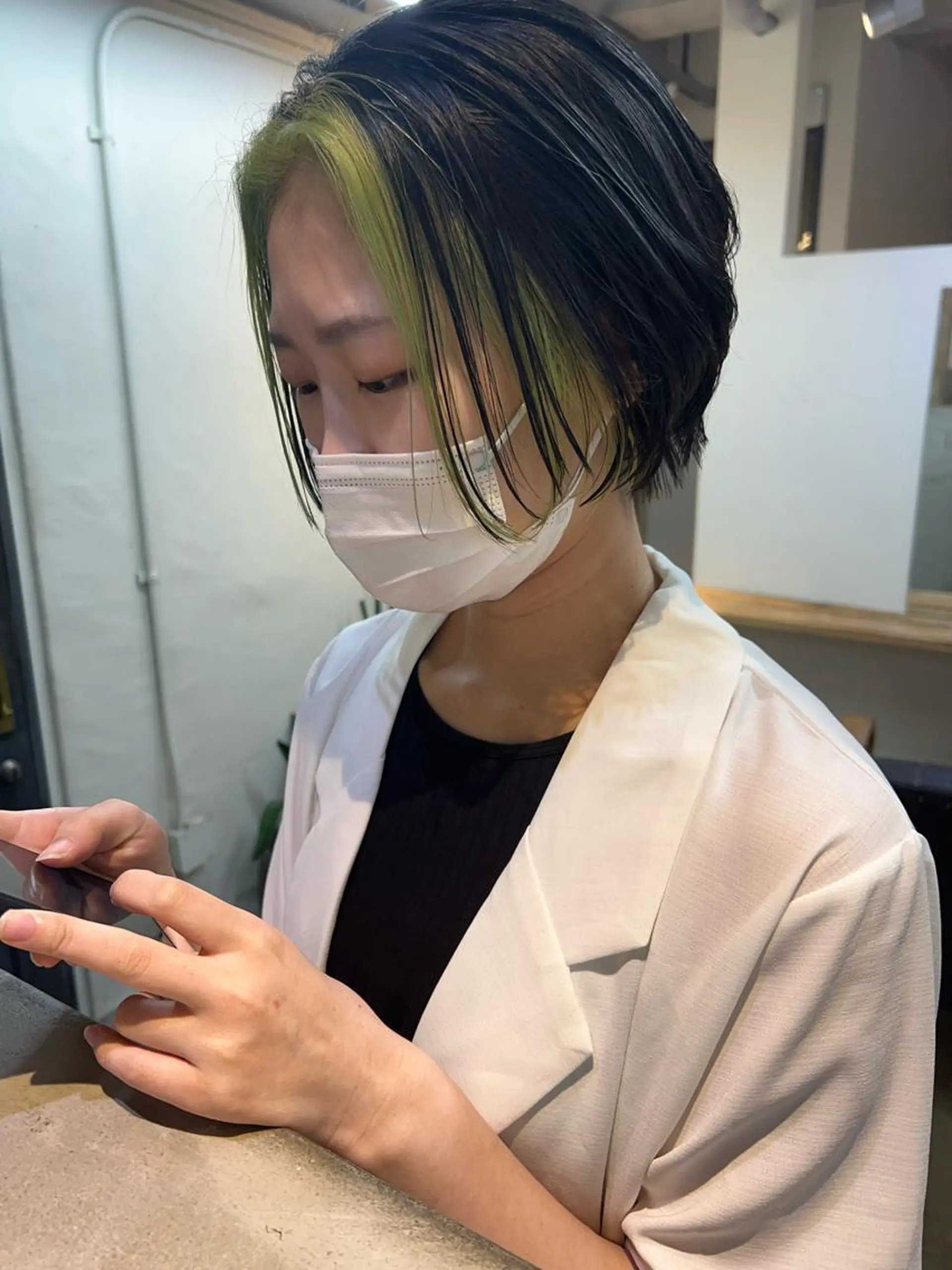 ショート 東のりか/ハイトーン ブリーチカラー/ボブのヘアスタイル