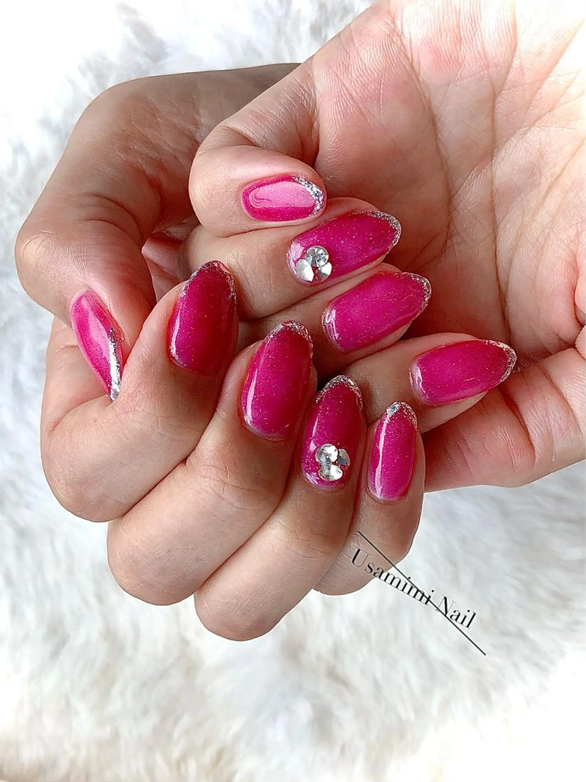 ミディアム ネイル USAMiMi 🐰💕のネイルデザイン