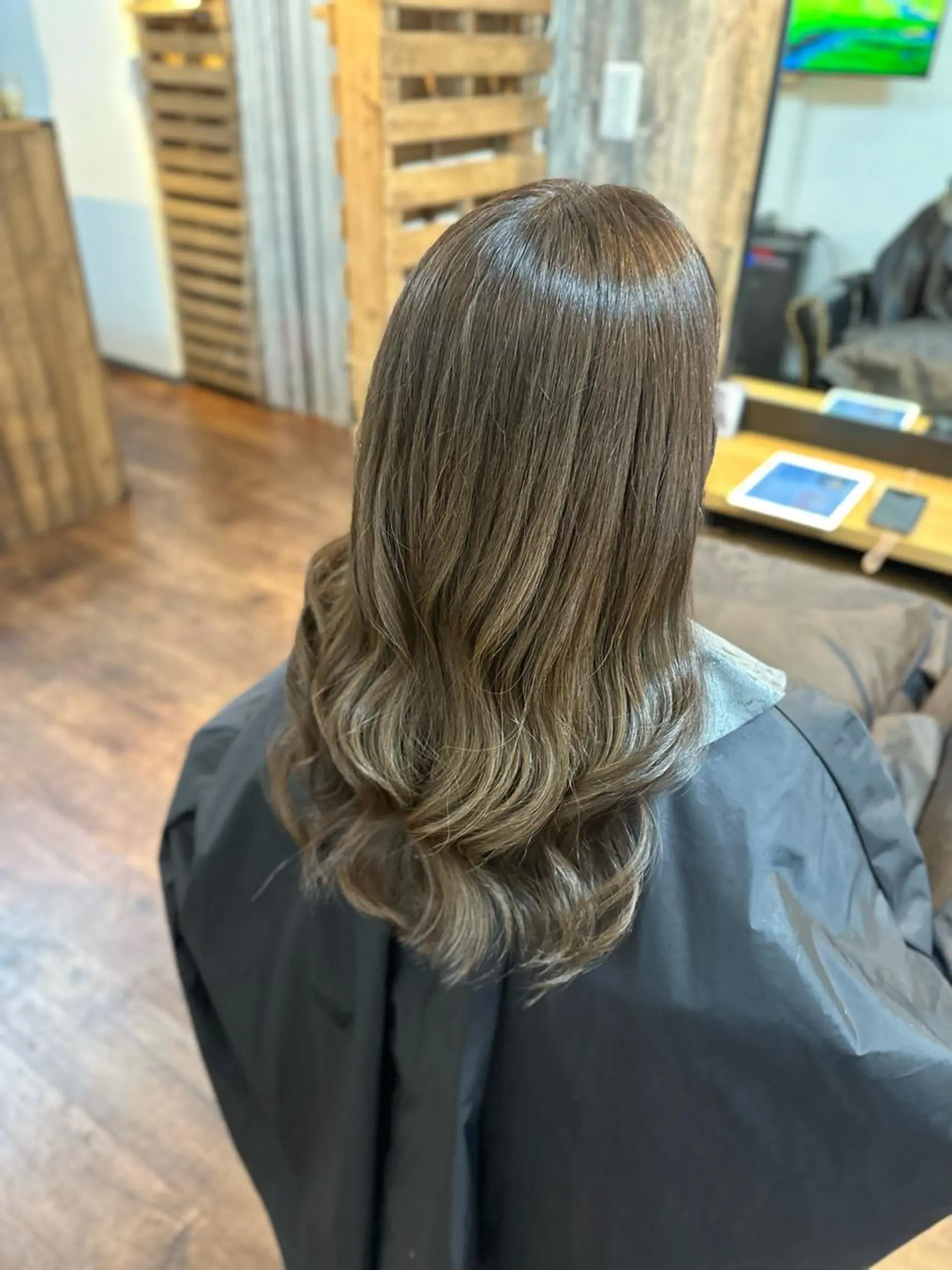 ロング カラー カット ヘアカラー Luzir⭐︎ GEN⭐︎のヘアスタイル