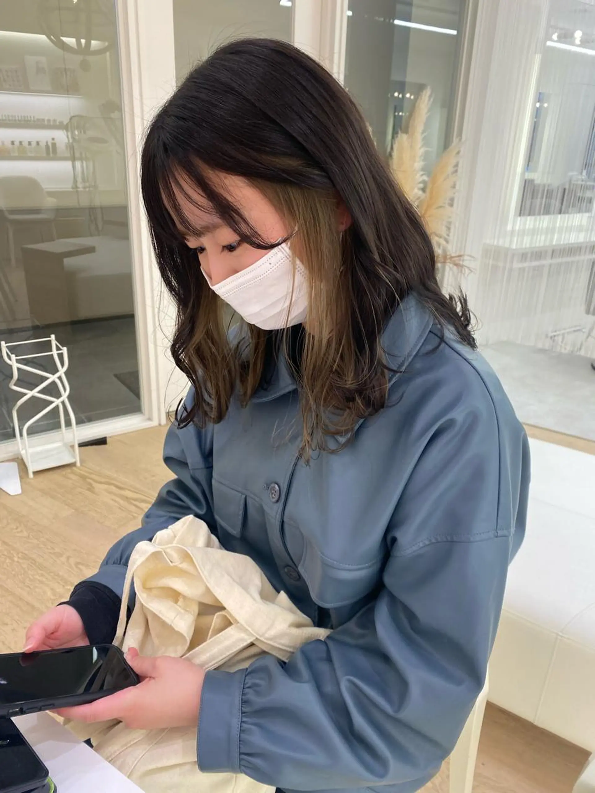 ミディアム Okamura Chisatoのヘアスタイル