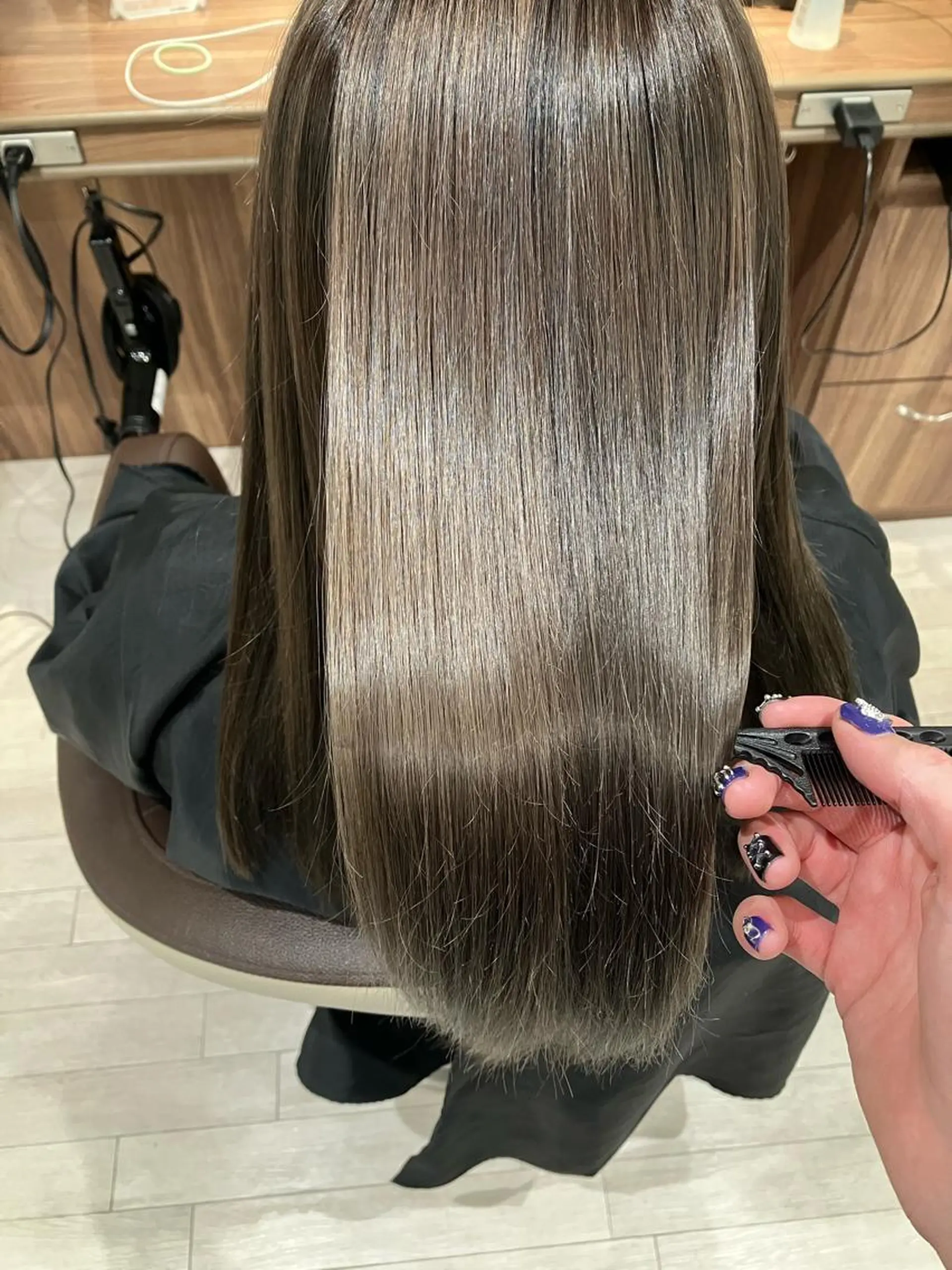 ロング カラー ヘアカラー Miyavi/ ハイトーンのヘアスタイル