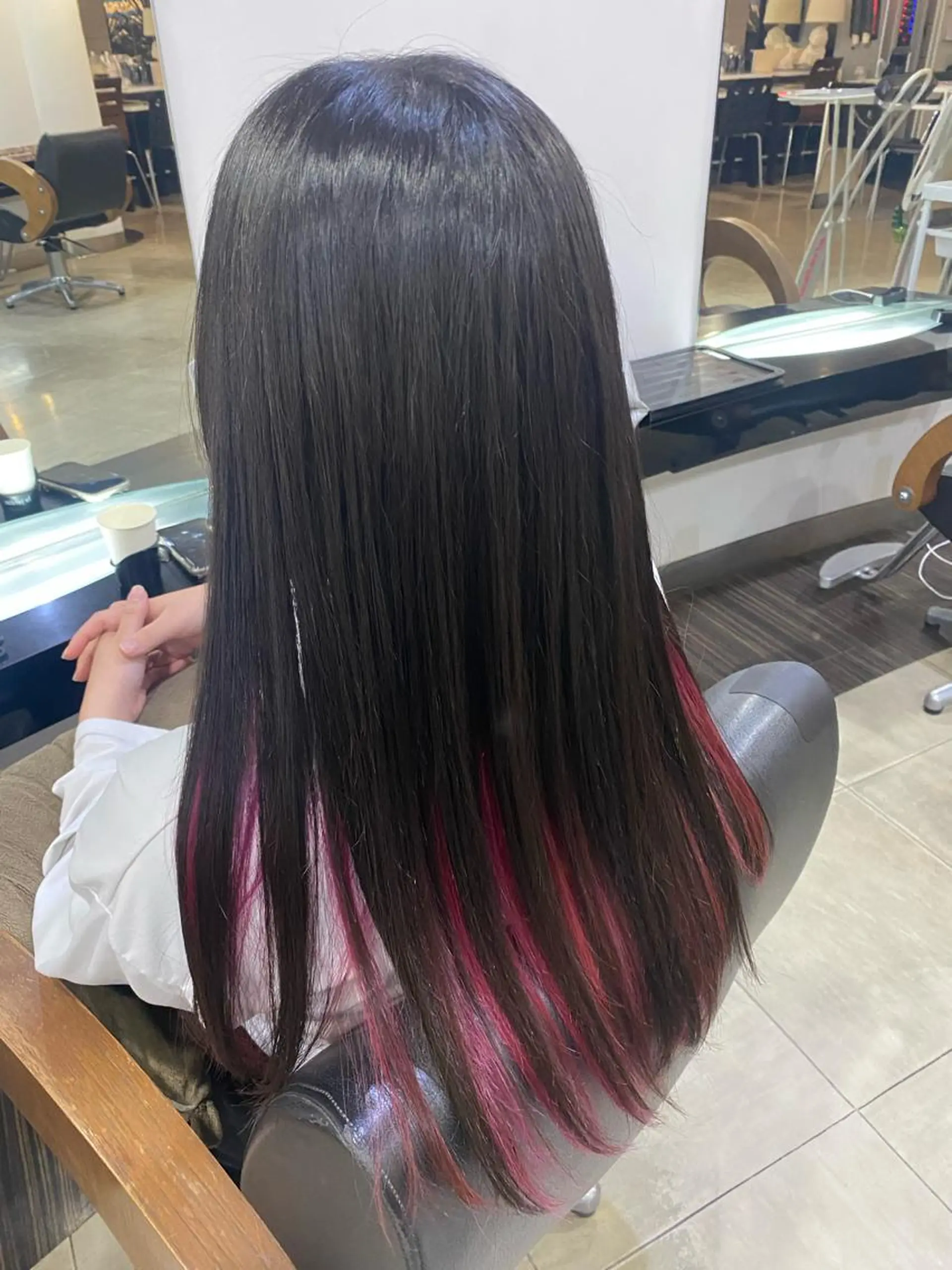 ロング カラー ヘアアレンジ インナーカラー 烏山 達也のヘアスタイル