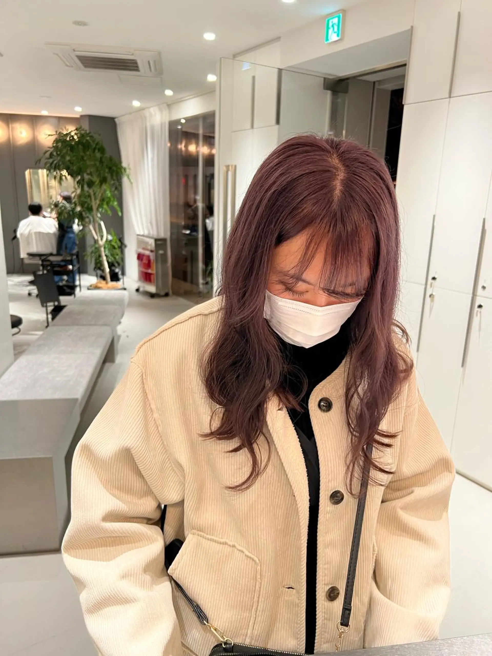 ミディアム カラー ベージュカラー ピンクカラー ピンクベージュ 🦄Rena 🦄のヘアスタイル