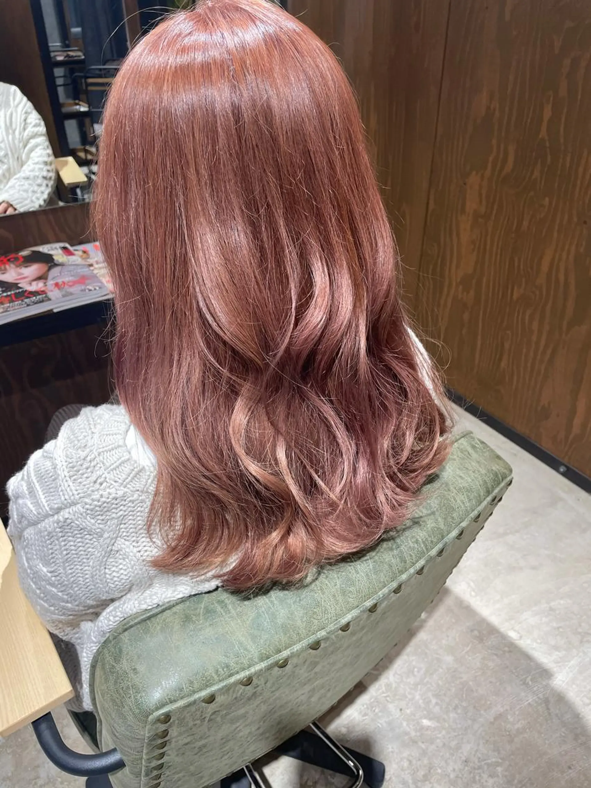 セミロング uru" すずきさゆりのヘアスタイル