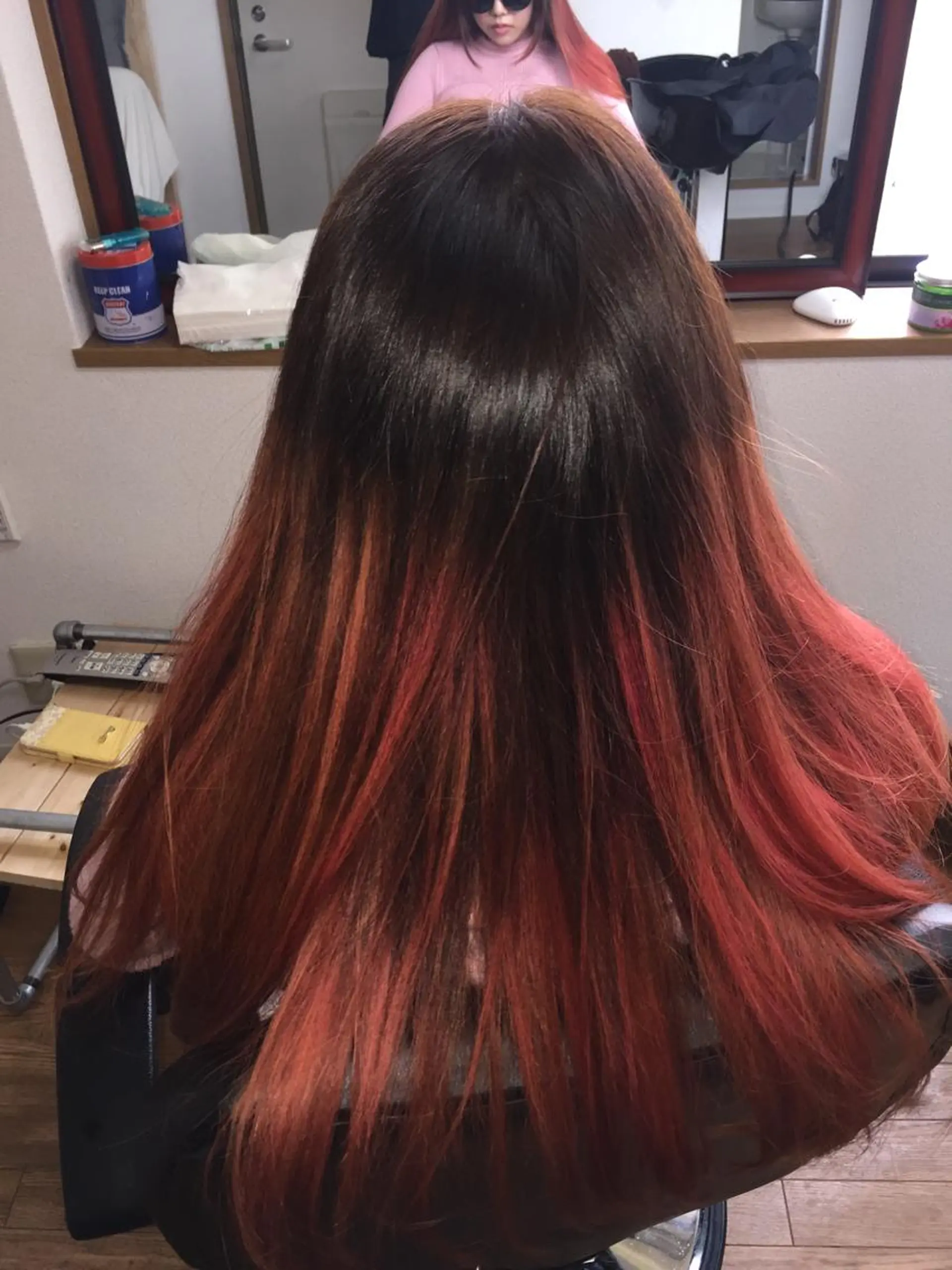 セミロング カラー ピンクカラー じょん 。のヘアスタイル