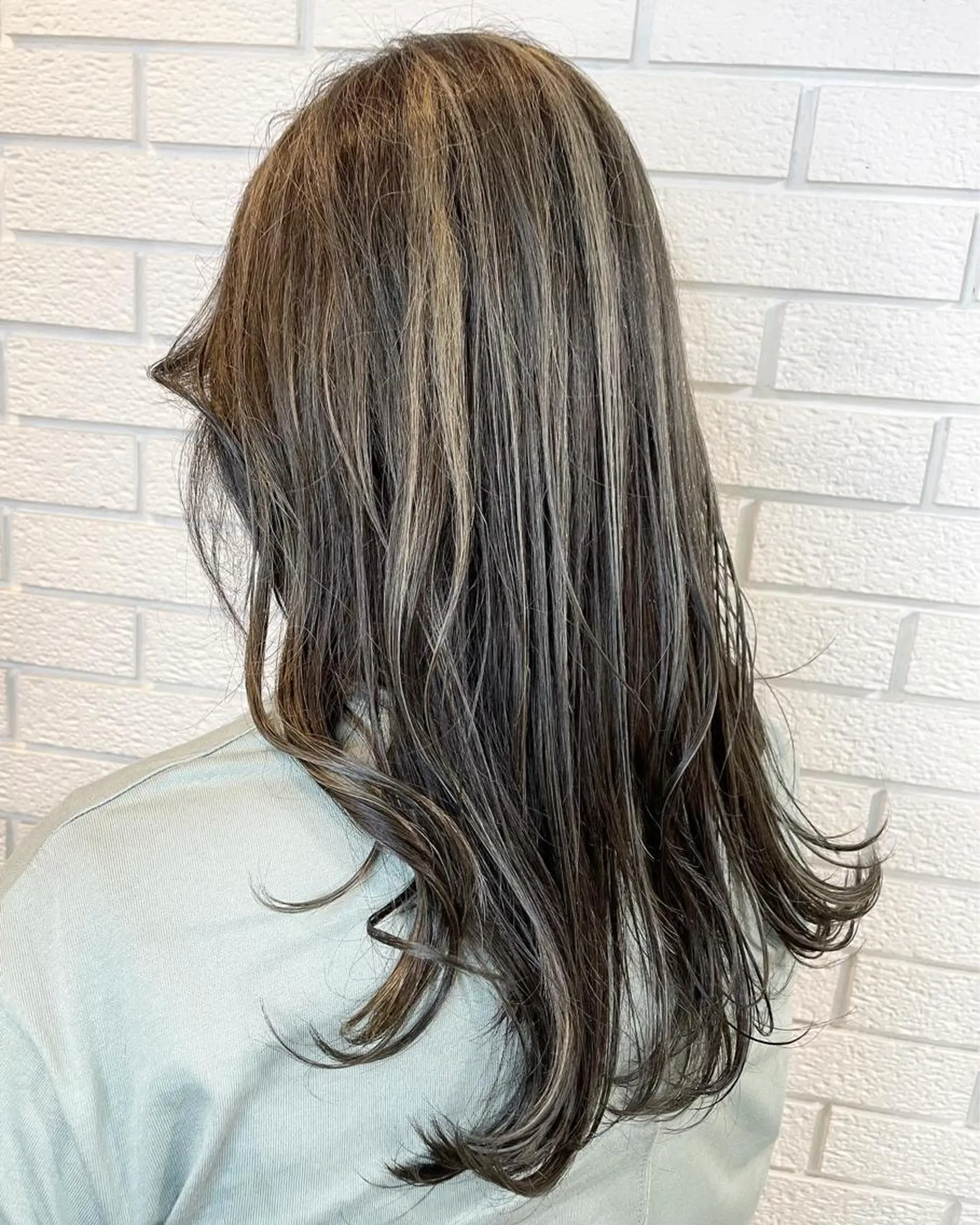 ロング カラー ブリーチ ハイライトカラー ハイライト ニュアンスデザイン✄ YOU♡のヘアスタイル