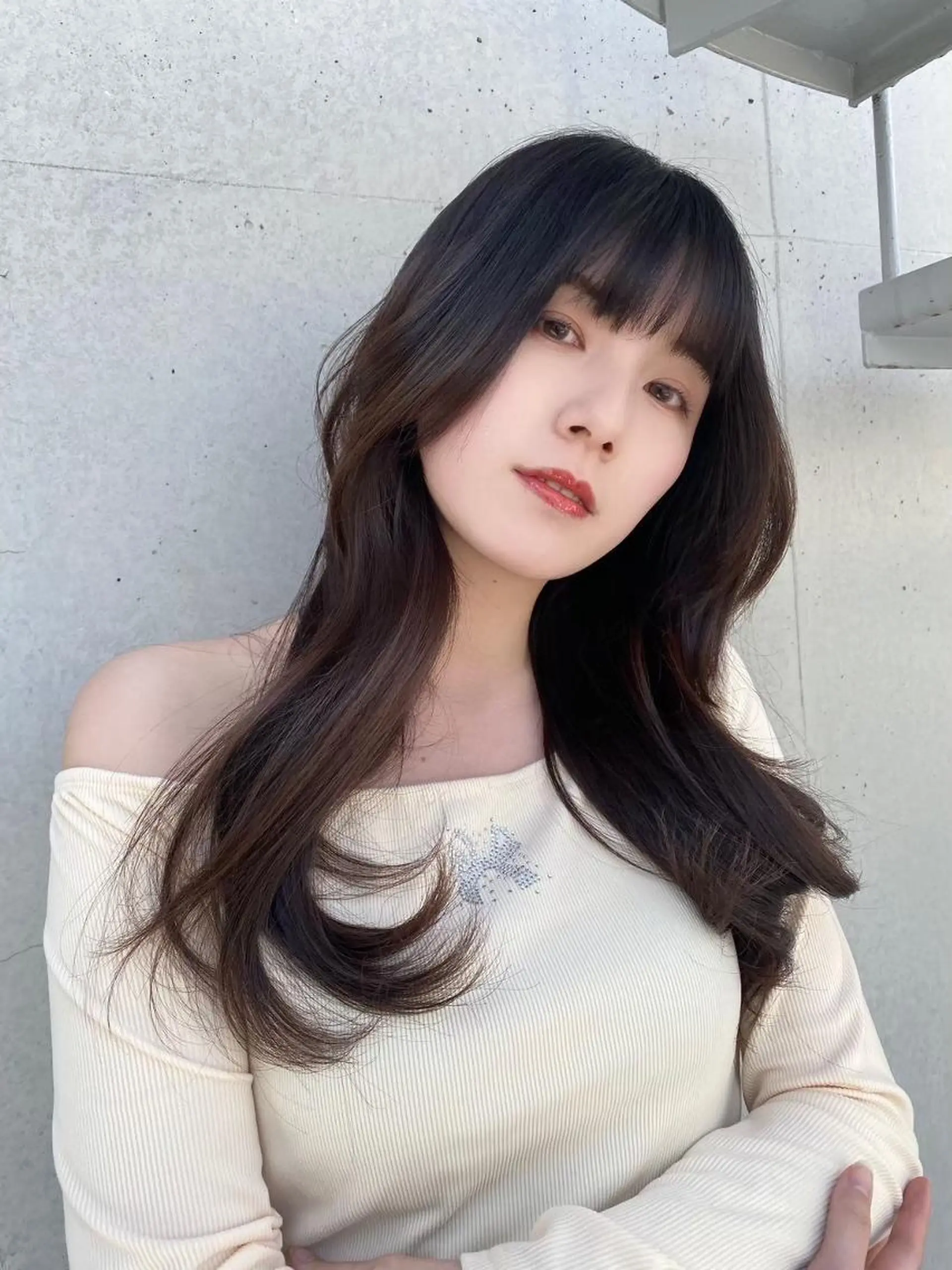 カラー 韓国/透明感/暗髪 🩶渋谷FRUITSのヘアスタイル