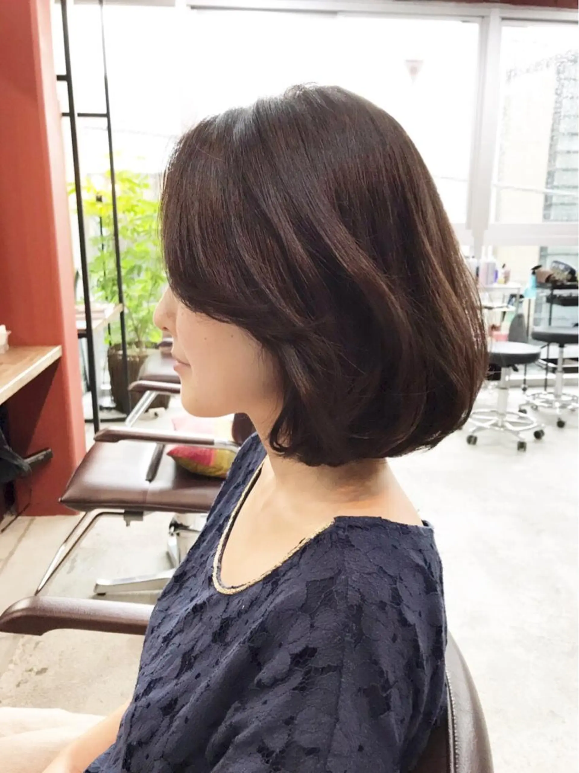 ミディアム 福地 礼奈のヘアスタイル