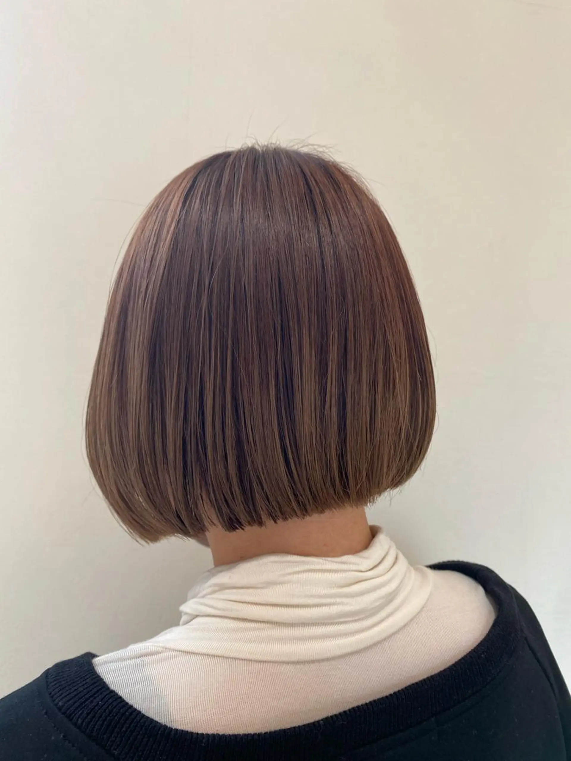 ショート ボブ スパイキーショート パーマ　具志堅　太志のヘアスタイル