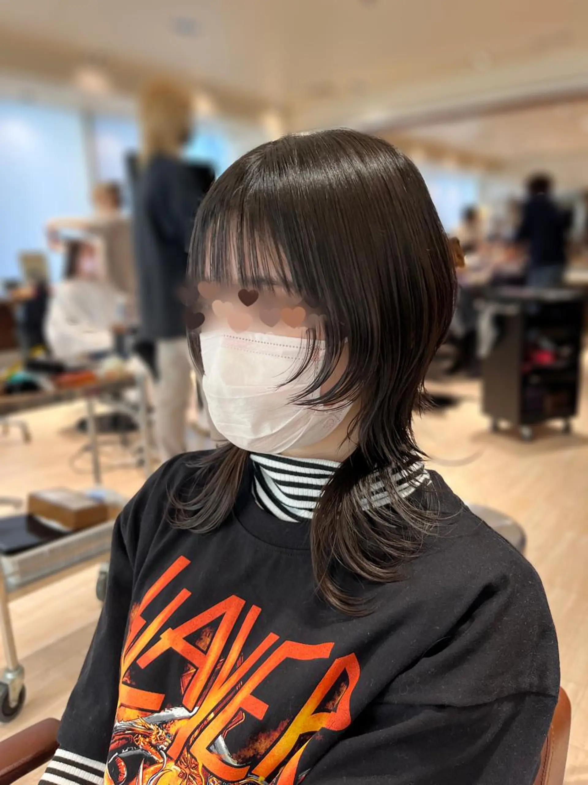 セミロング 赤羽今日子/レイヤー /盛れる顔まわりのヘアスタイル