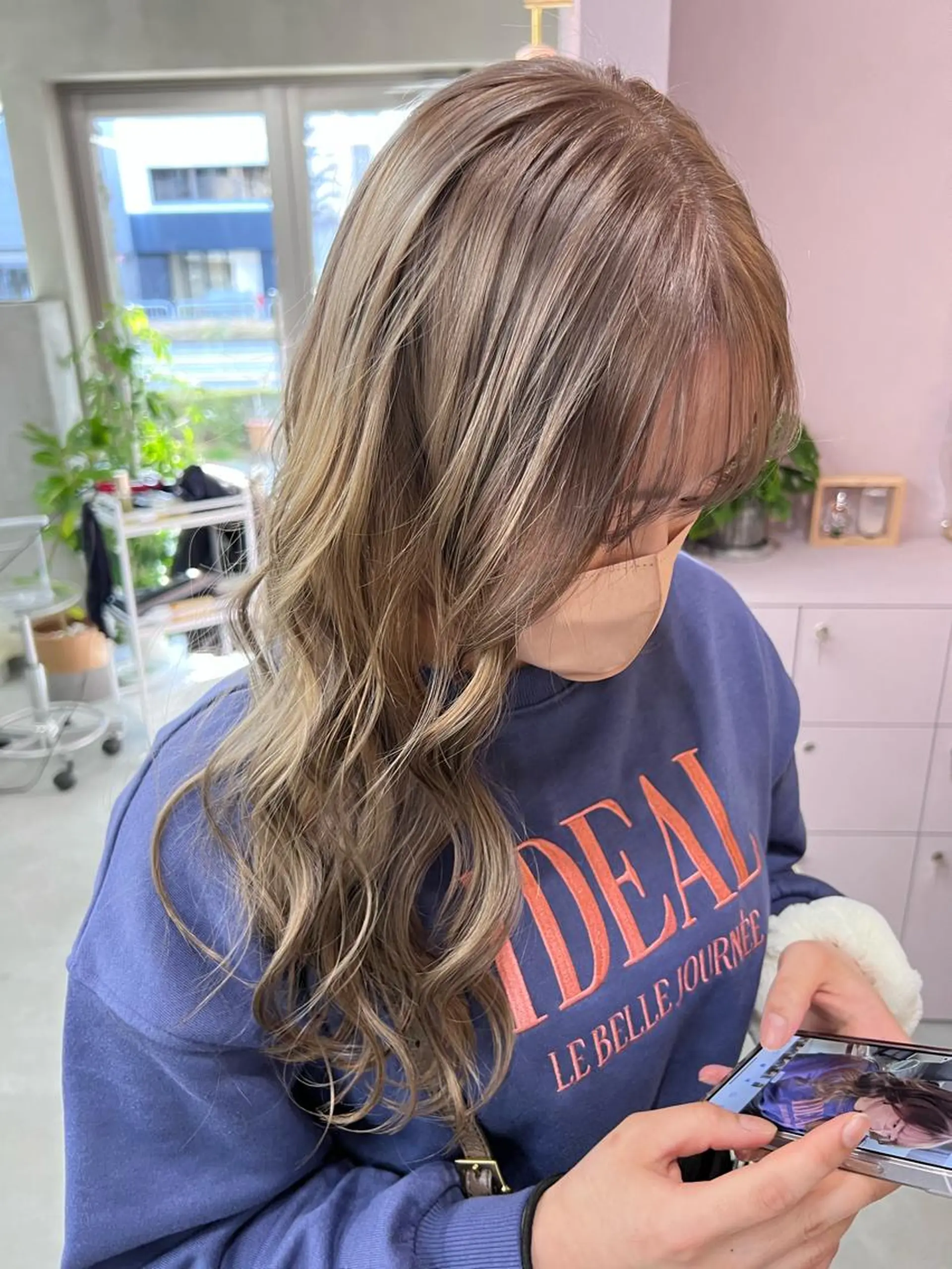 ロング カラー 前橋 姫奈のヘアスタイル