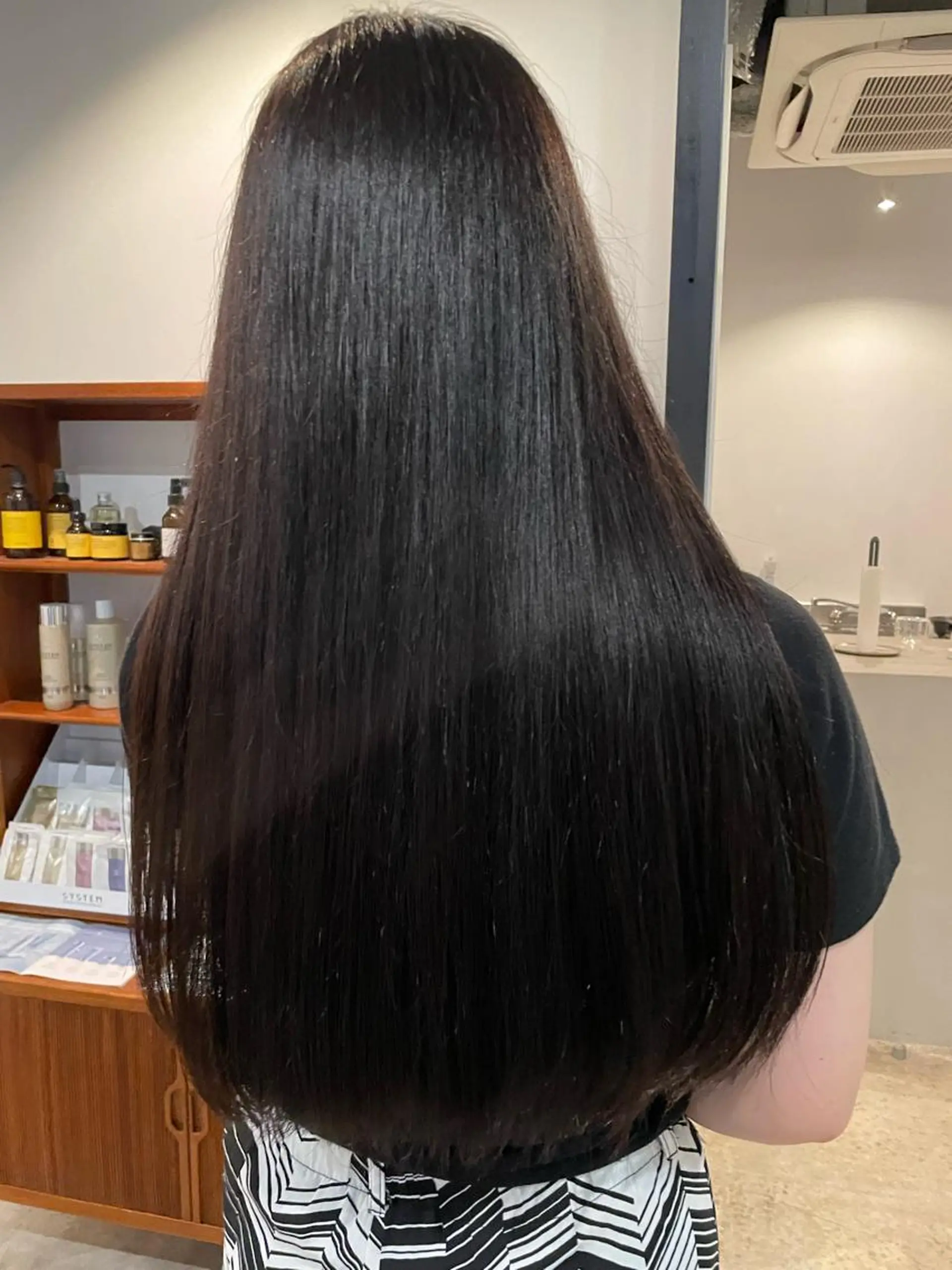 ロング カラー ヘアアレンジ REONA🪽✨薬院 レイヤーカット🫧のヘアスタイル