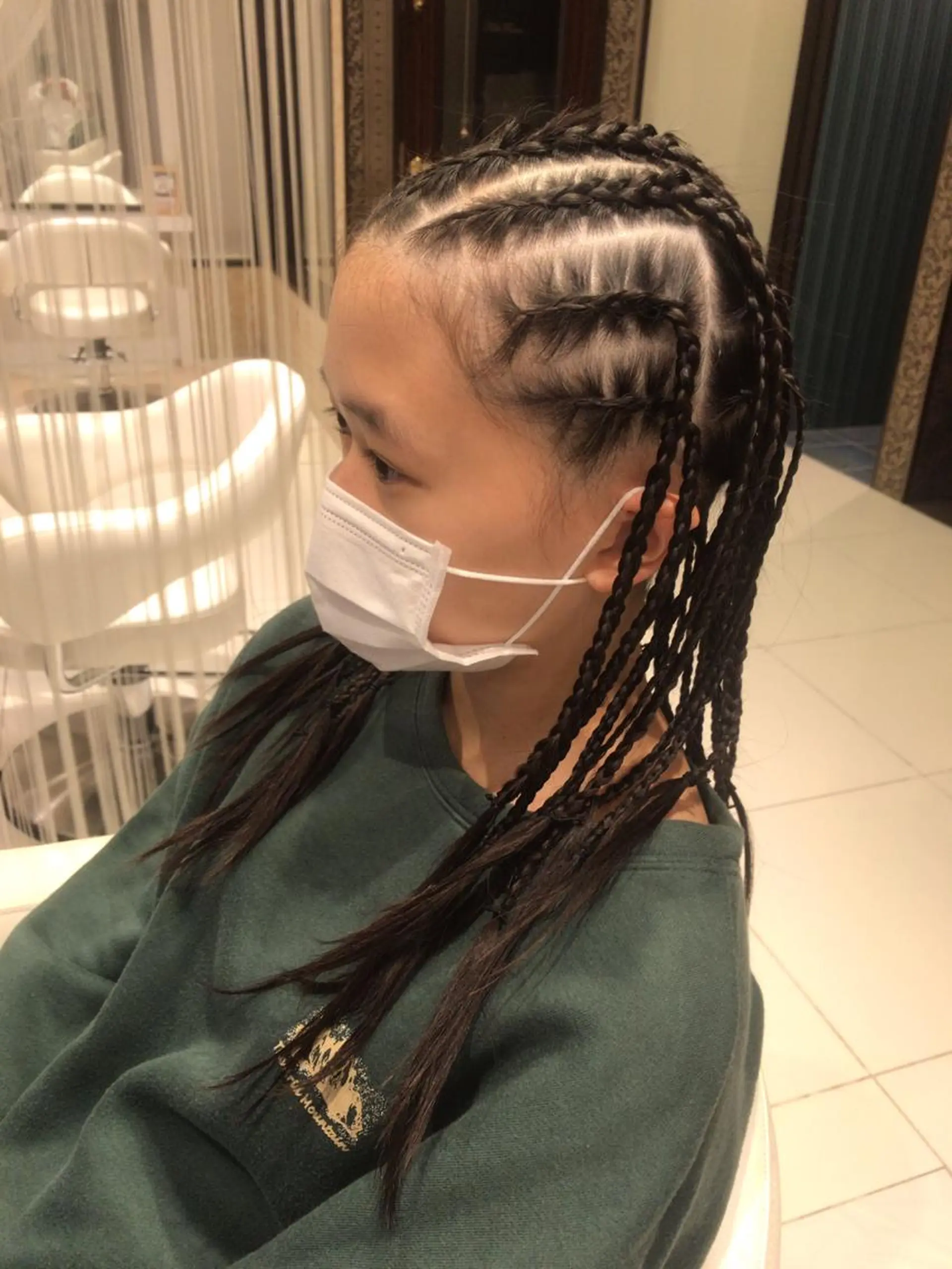 セミロング SEA BELLE YASUのヘアスタイル