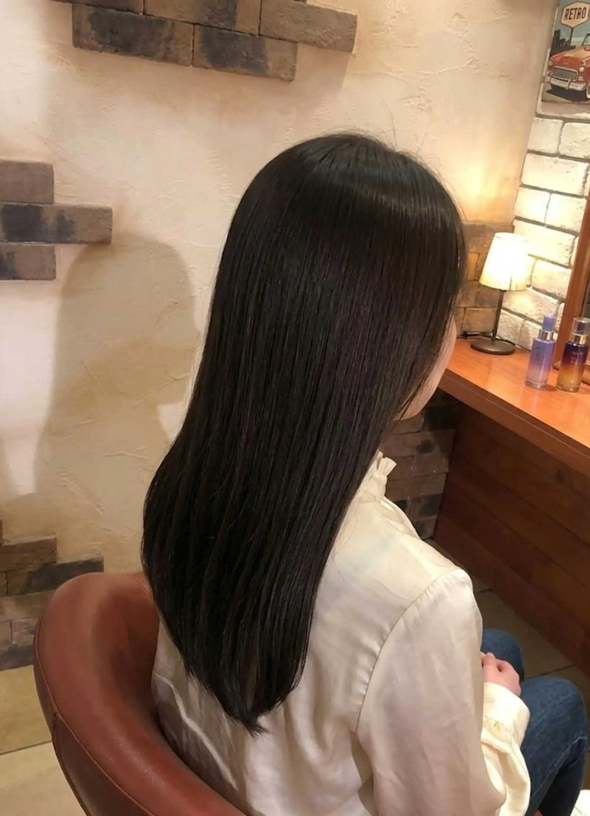 ロング カラー アッシュ アッシュブラウン ブラウンカラー ロング カット ヘアカラー トリートメント flencia 丸 和博｜カットのヘアスタイル