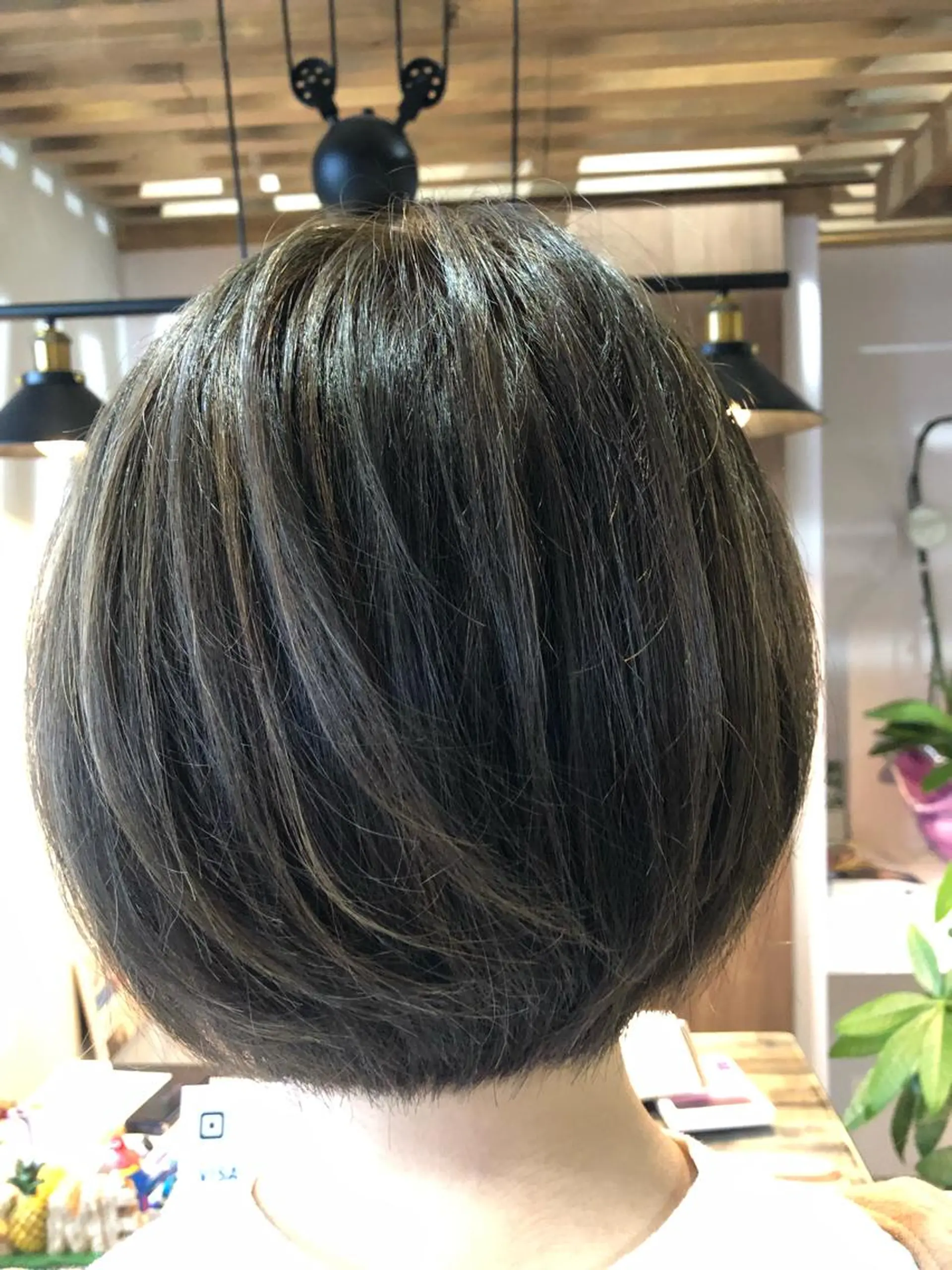 ショート カラー ハイライトカラー ハイライト 今井 里美のヘアスタイル