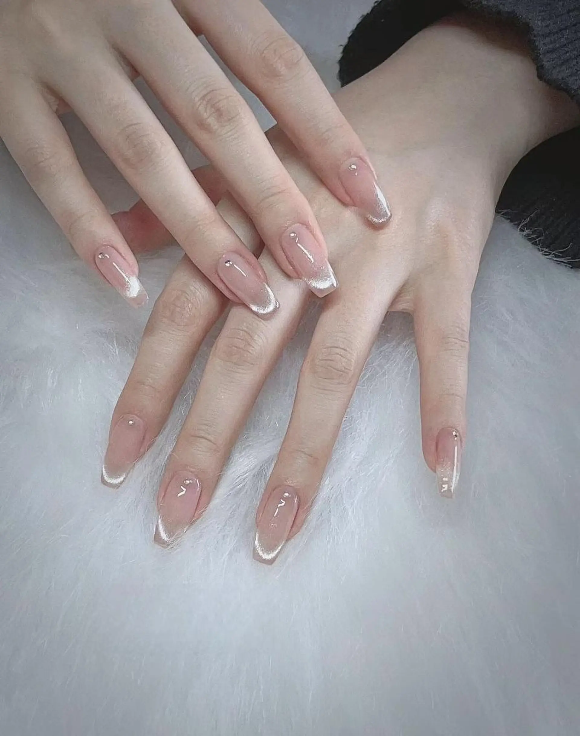 ネイル フレンチネイル マグネットネイル マグネットフレンチ ハンドネイル ハンドケア For U nail スカルプ専門店のネイルデザイン