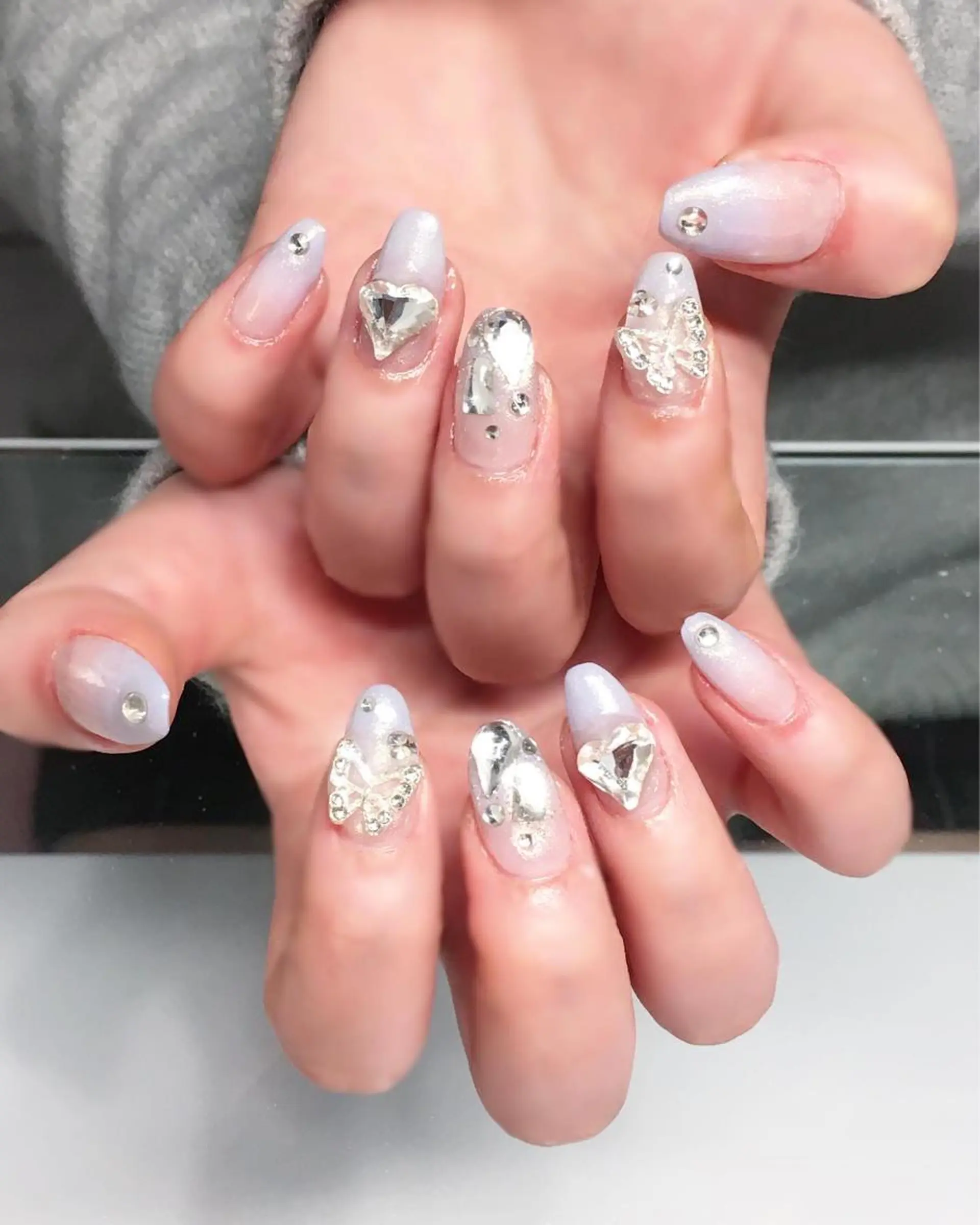 ネイル ブルー ジェルネイル グラデーション キラキラネイル ピンク Nyanco Nailのネイルデザイン