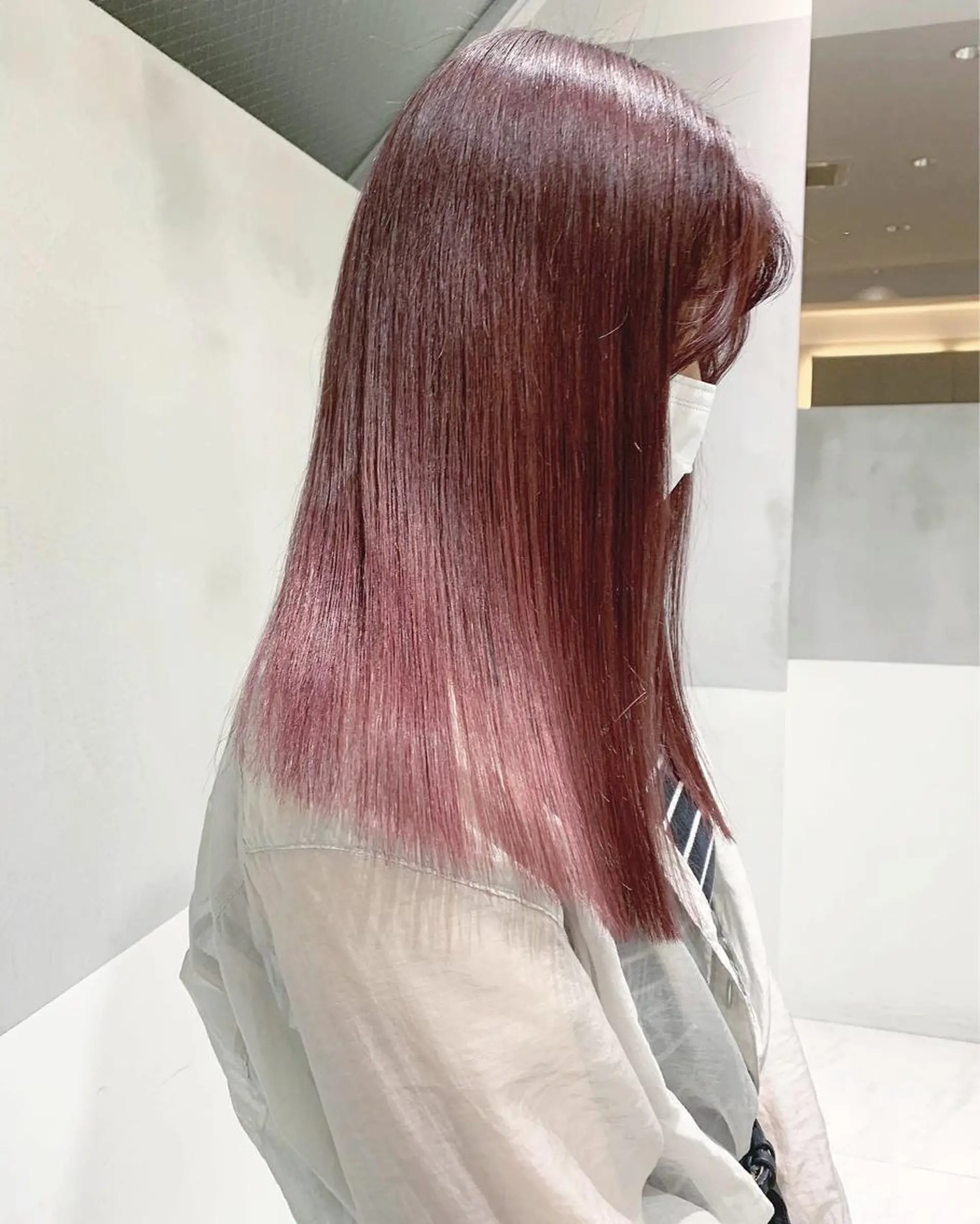 セミロング カラー minami🪷 暖色カラーのヘアスタイル