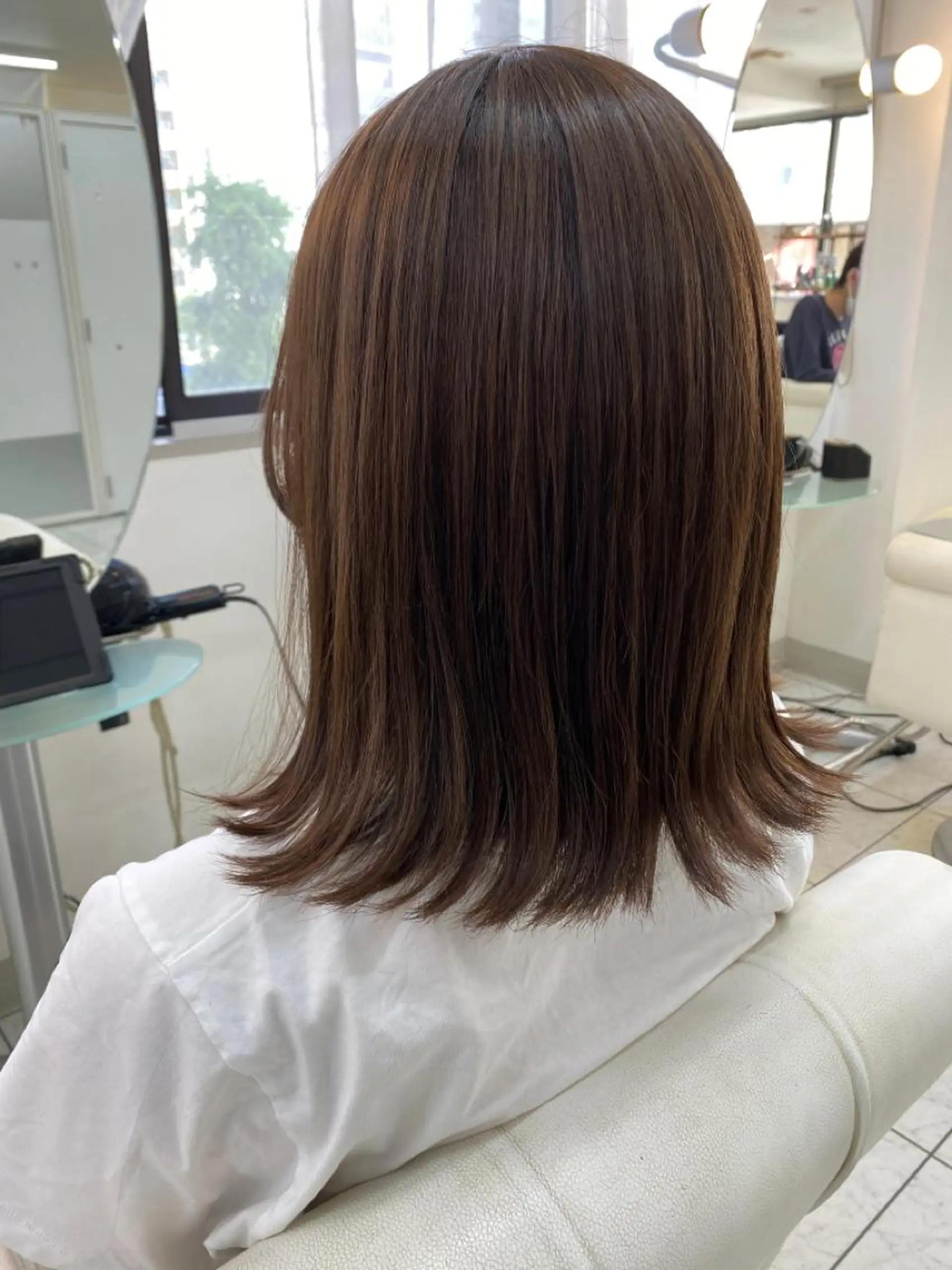 セミロング カラー ヘアアレンジ ベージュカラー ブラウンカラー カット ヘアカラー トリートメント ナカジマ ボブ/レイヤーのヘアスタイル