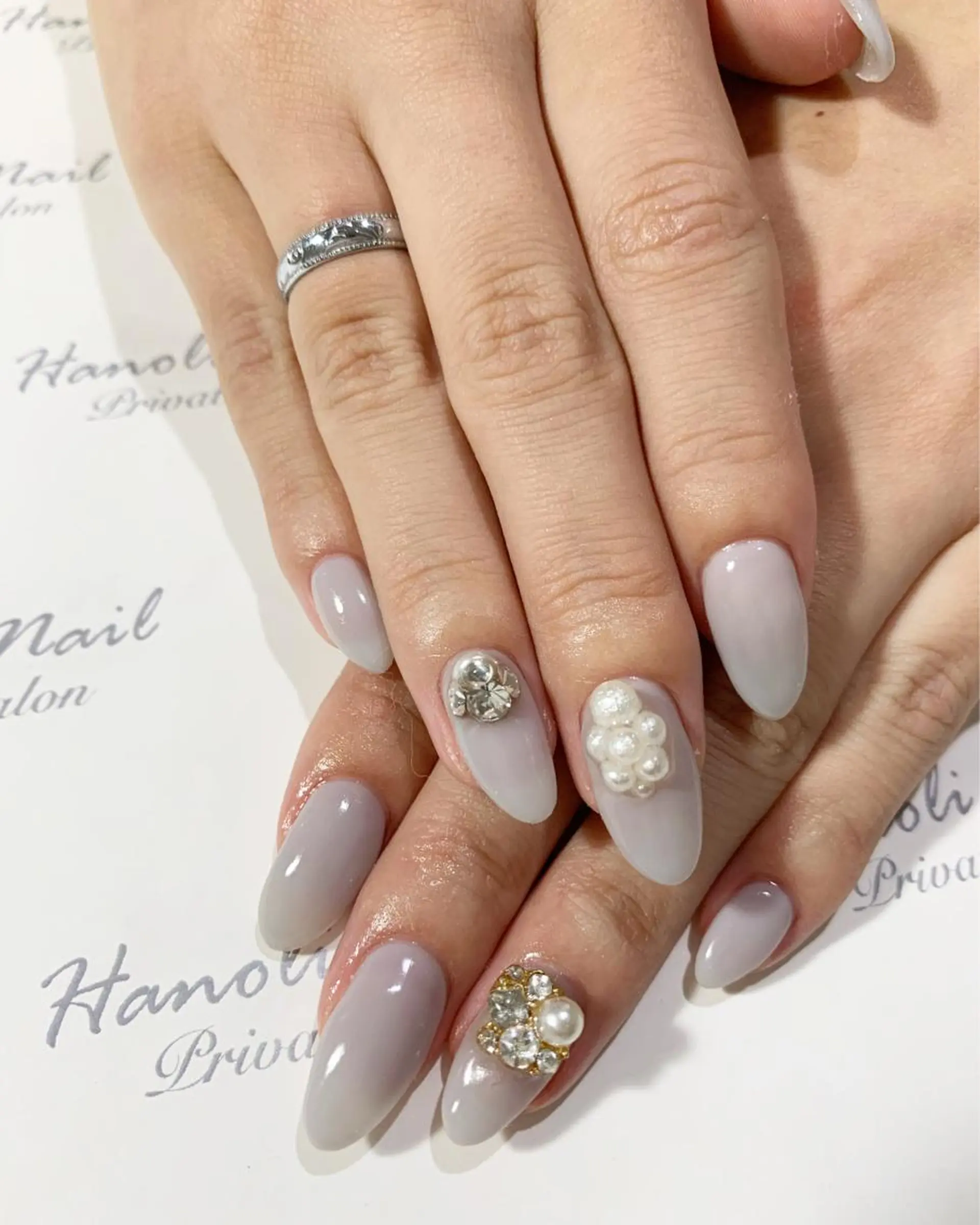 ネイル 渡邊 亜貴のネイルデザイン