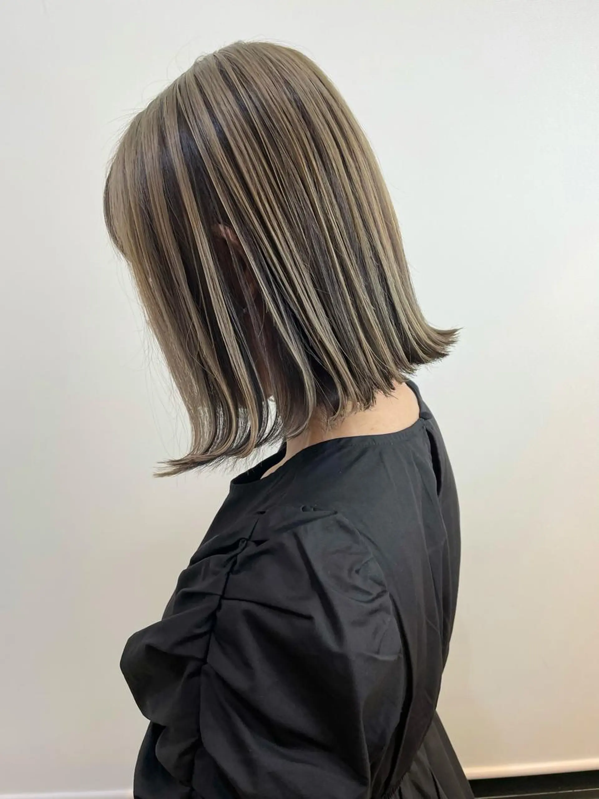 ミディアム カラー 切りっぱなしボブ ボブ 佐藤 魁人のヘアスタイル