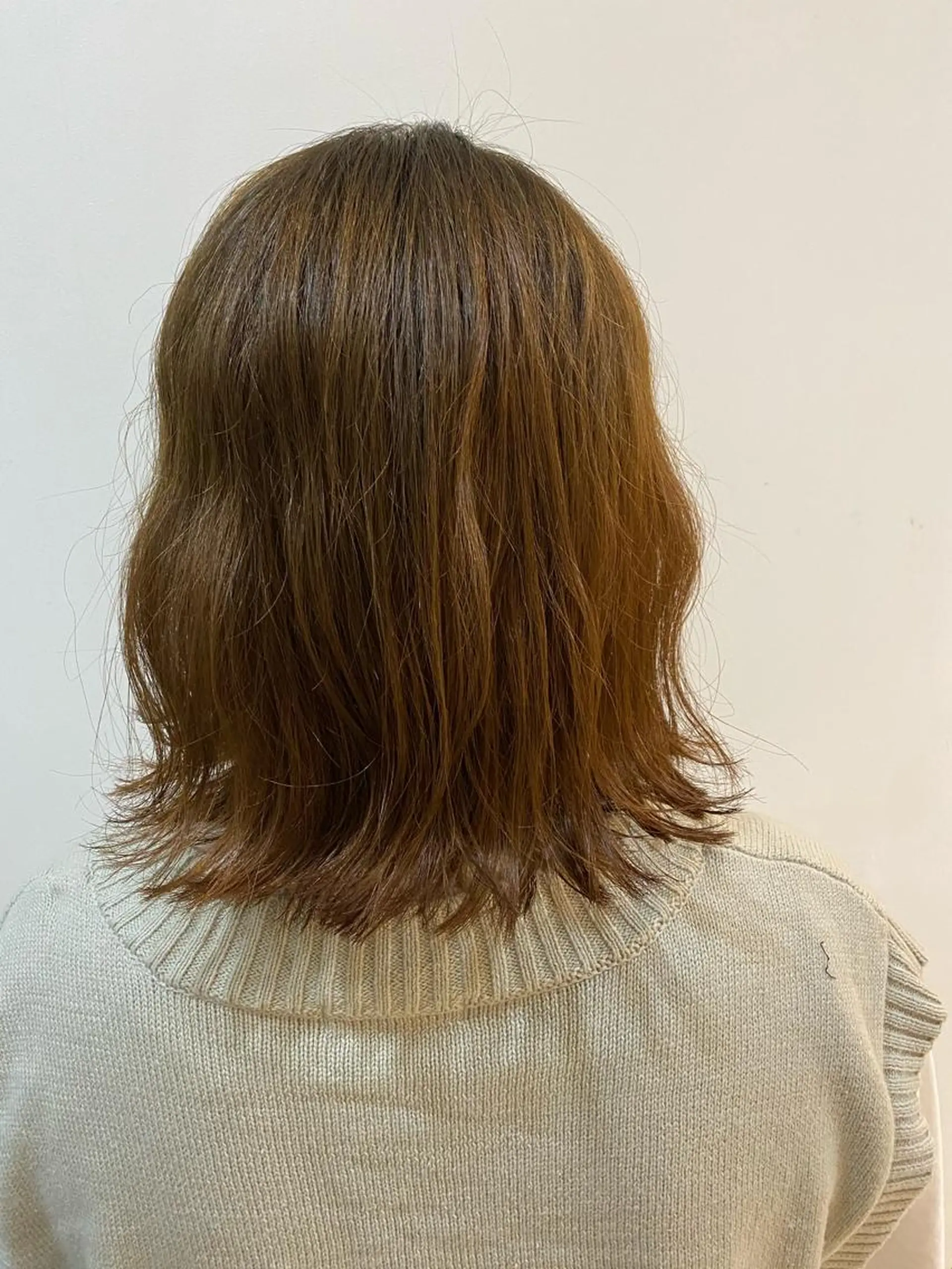 ミディアム en-te:堀 恵里那のヘアスタイル