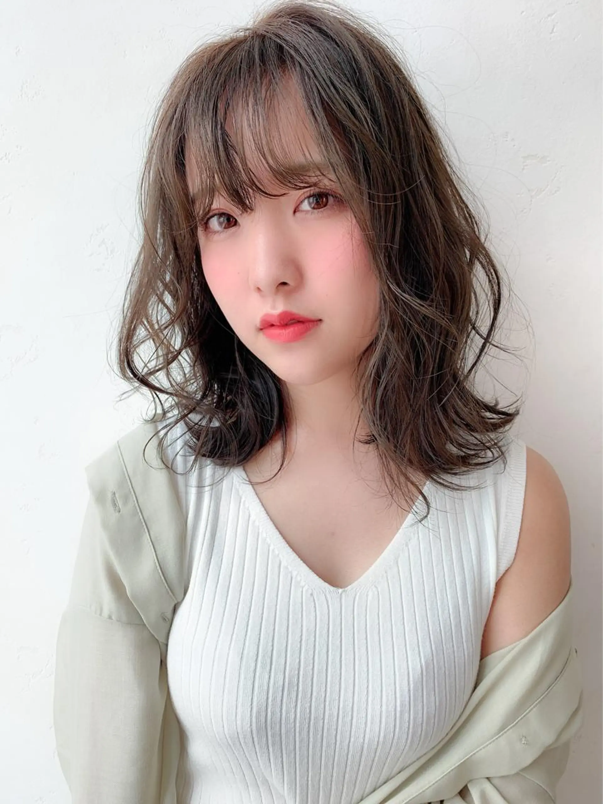 ミディアム カット ヘアカラー トリートメント ヘッドスパ RIANA/髪質改善 マンツーマンサロンのヘアスタイル